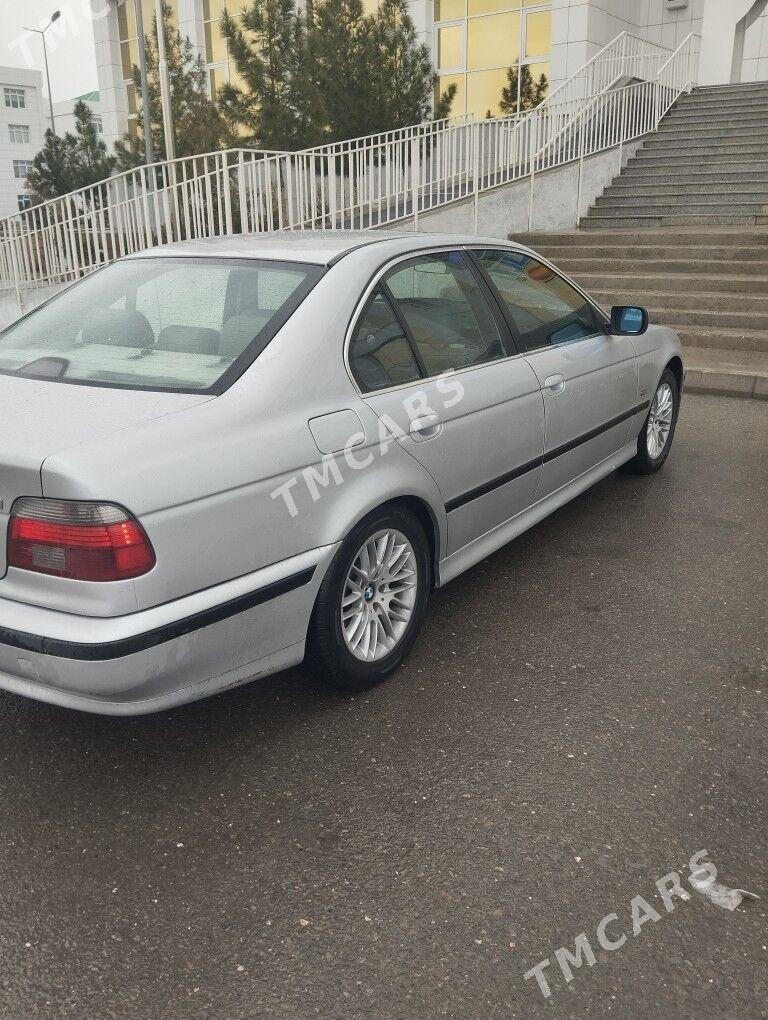 BMW E39 2002 - 93 000 TMT - Aşgabat - img 2