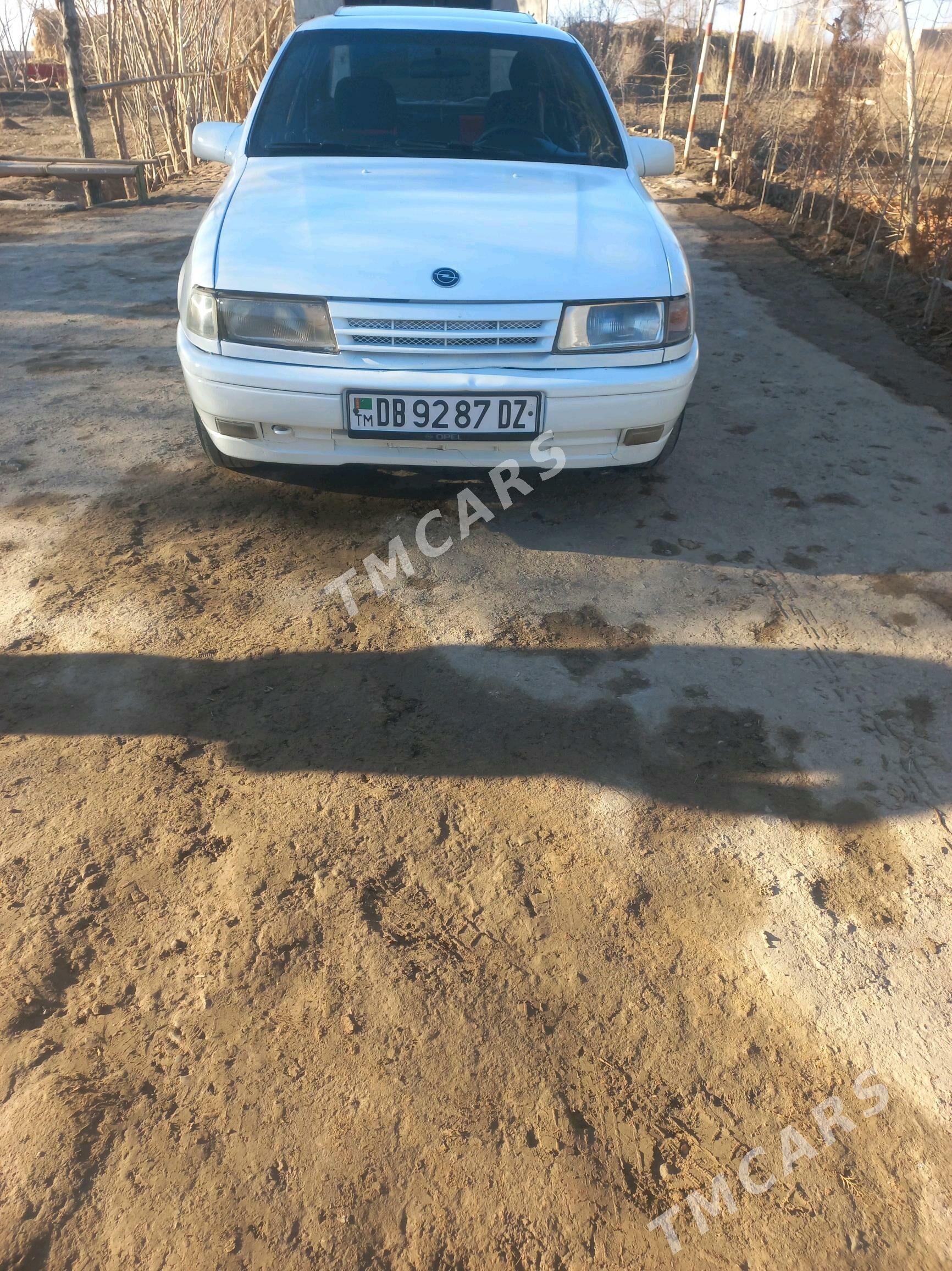 Opel Vectra 1991 - 30 000 TMT - етр. Туркменбаши - img 7