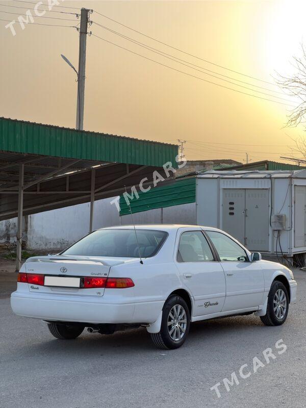 Toyota Camry 2001 - 135 000 TMT - Туркменабат - img 2