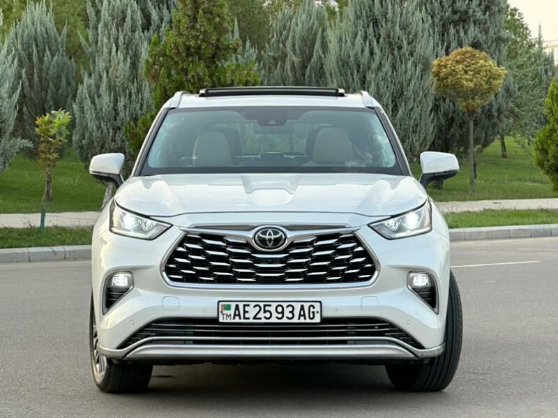 Toyota Highlander 2021 - 685 000 TMT - Aşgabat - img 2