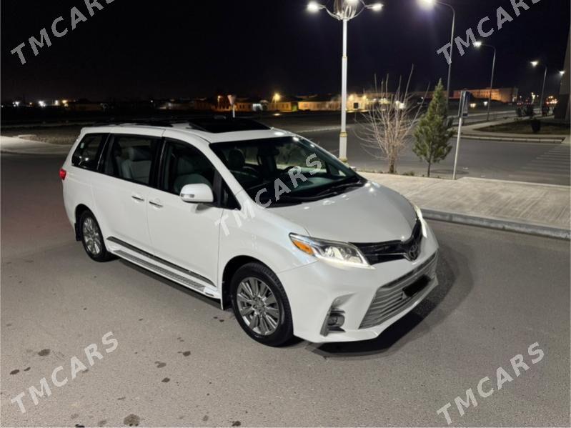 Toyota Sienna 2017 - 380 000 TMT - Ашхабад - img 4