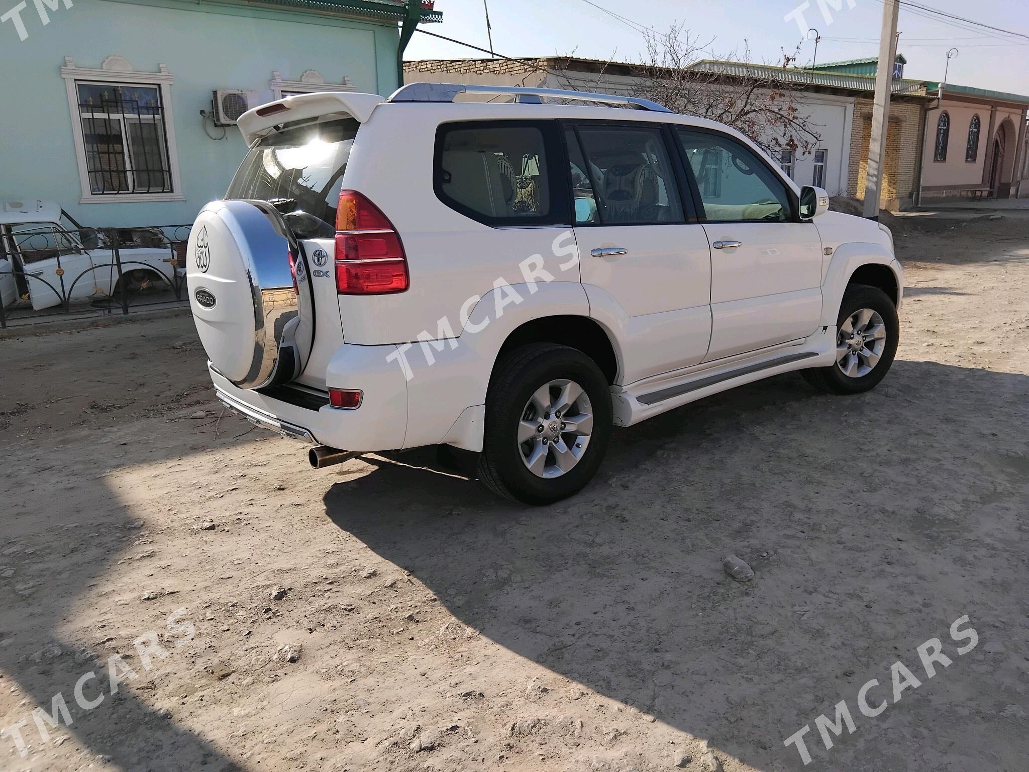 Toyota Land Cruiser Prado 2005 - 280 000 TMT - Дянев - img 5