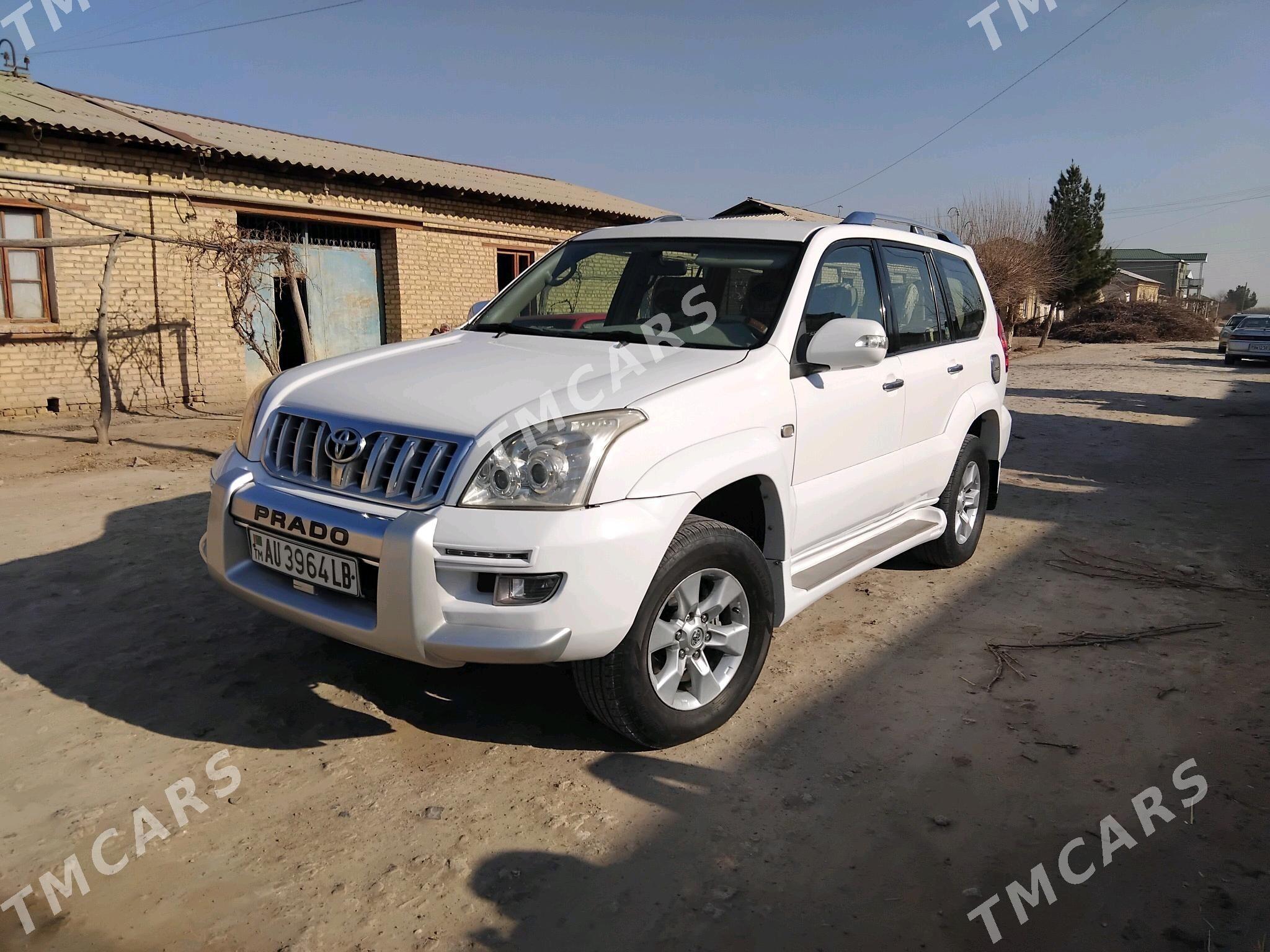 Toyota Land Cruiser Prado 2005 - 280 000 TMT - Дянев - img 4