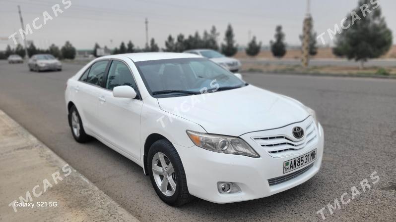 Toyota Camry 2010 - 140 000 TMT - Ёлётен - img 4