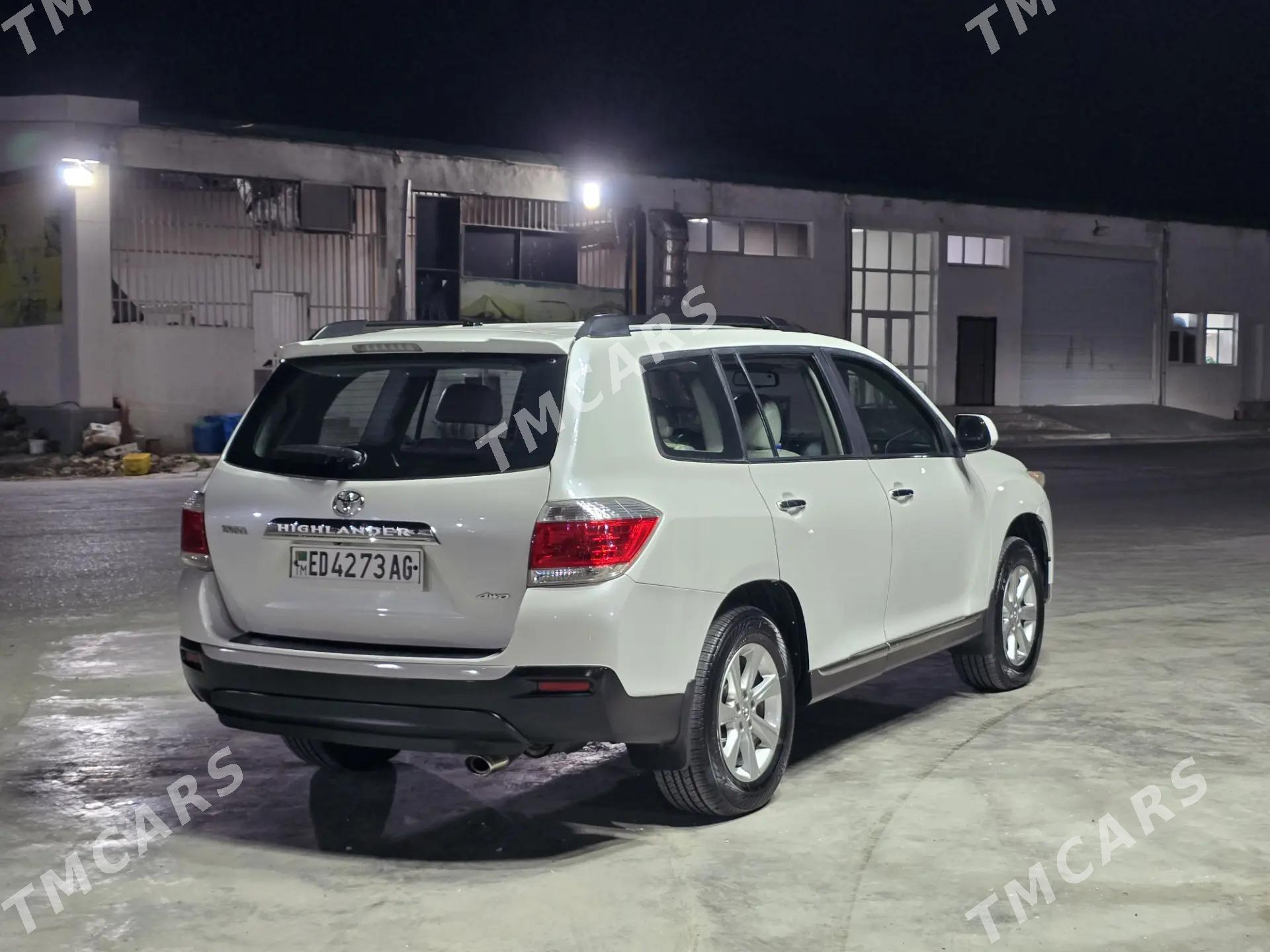 Toyota Highlander 2011 - 300 000 TMT - Ашхабад - img 3