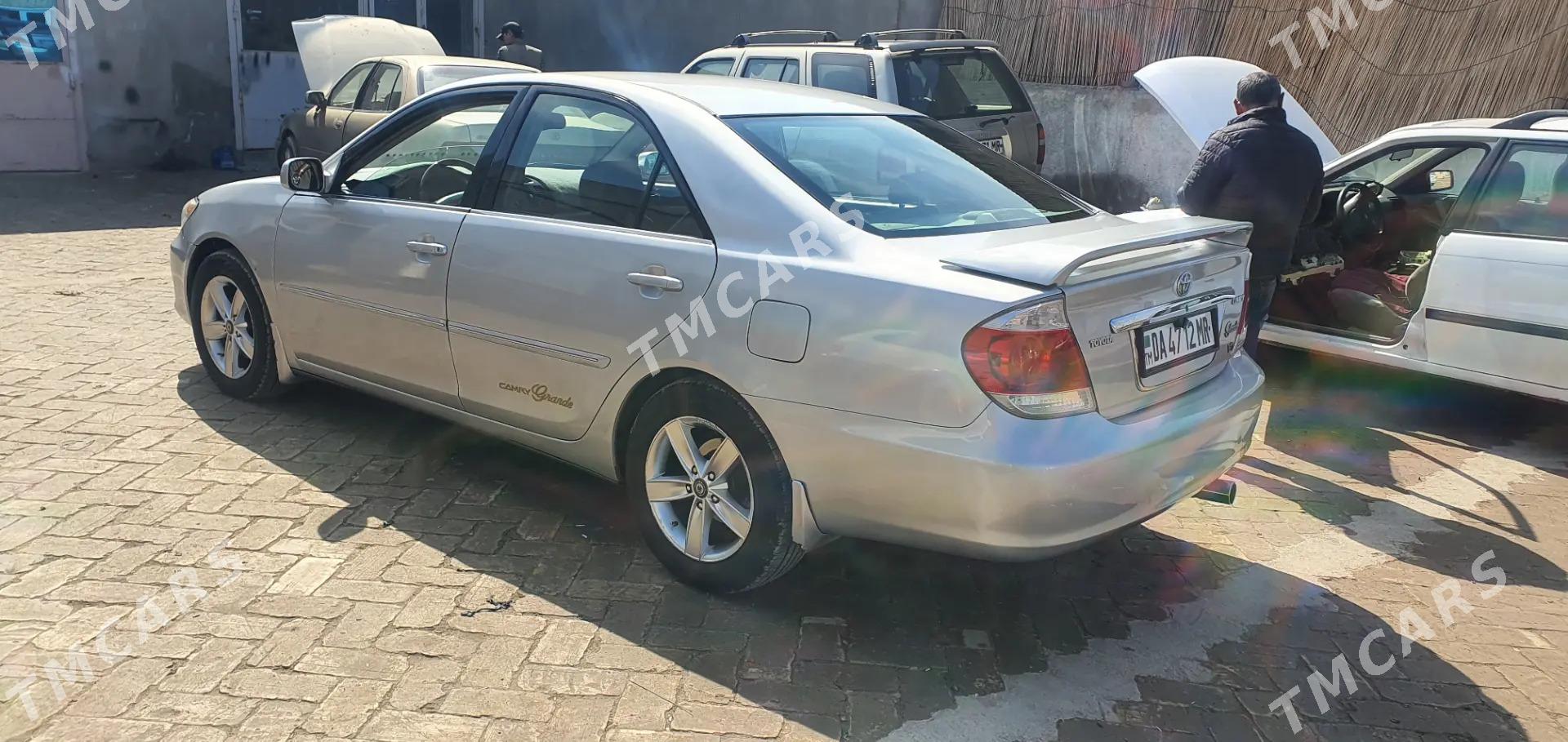 Toyota Camry 2002 - 156 000 TMT - Çoganly - img 8