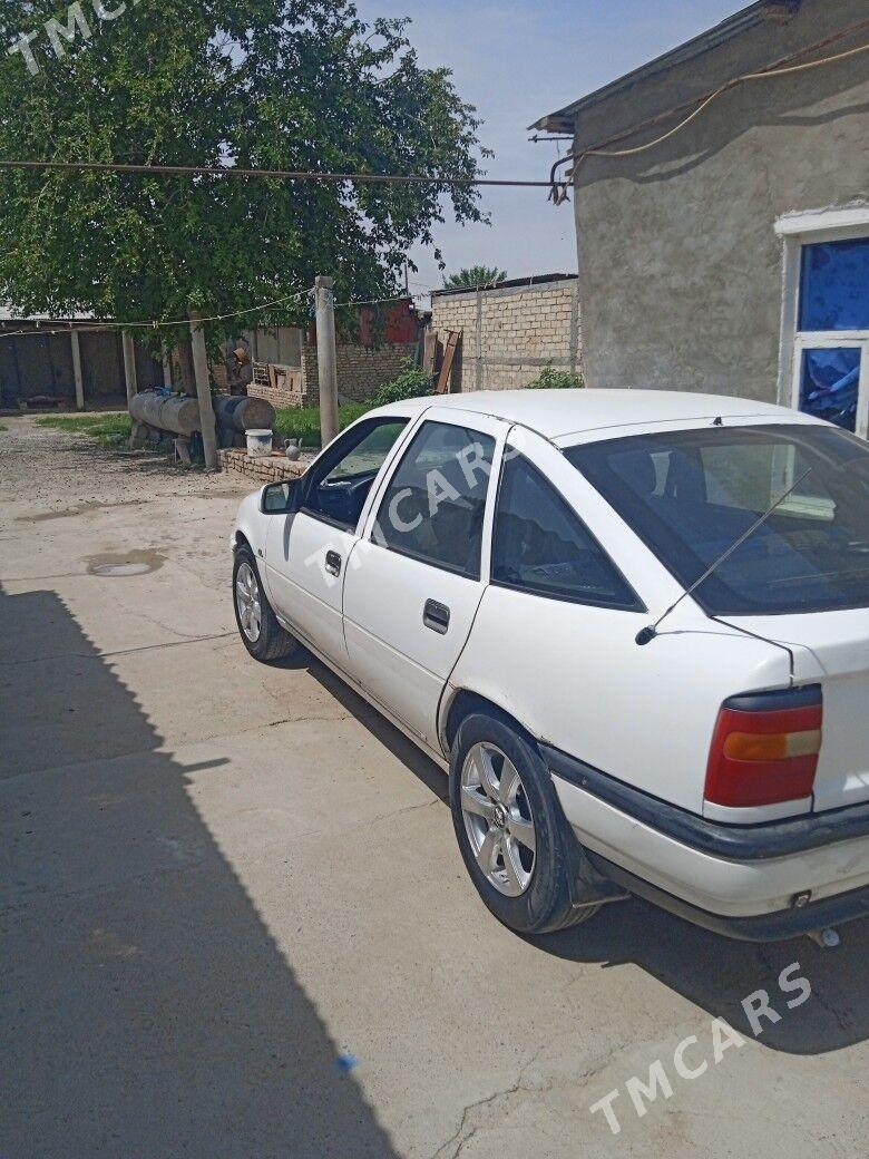 Opel Vectra 1991 - 30 000 TMT - Ак-Бугдайский этрап - img 5