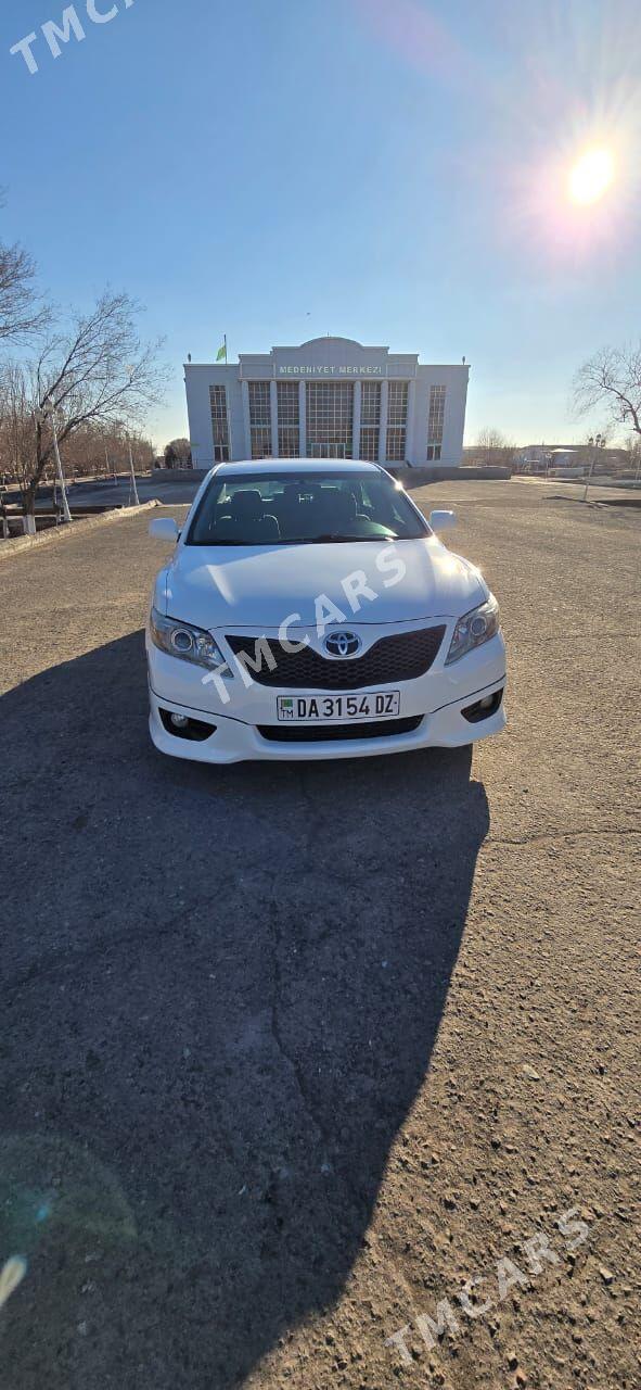 Toyota Camry 2011 - 200 000 TMT - Шабатский этрап - img 5