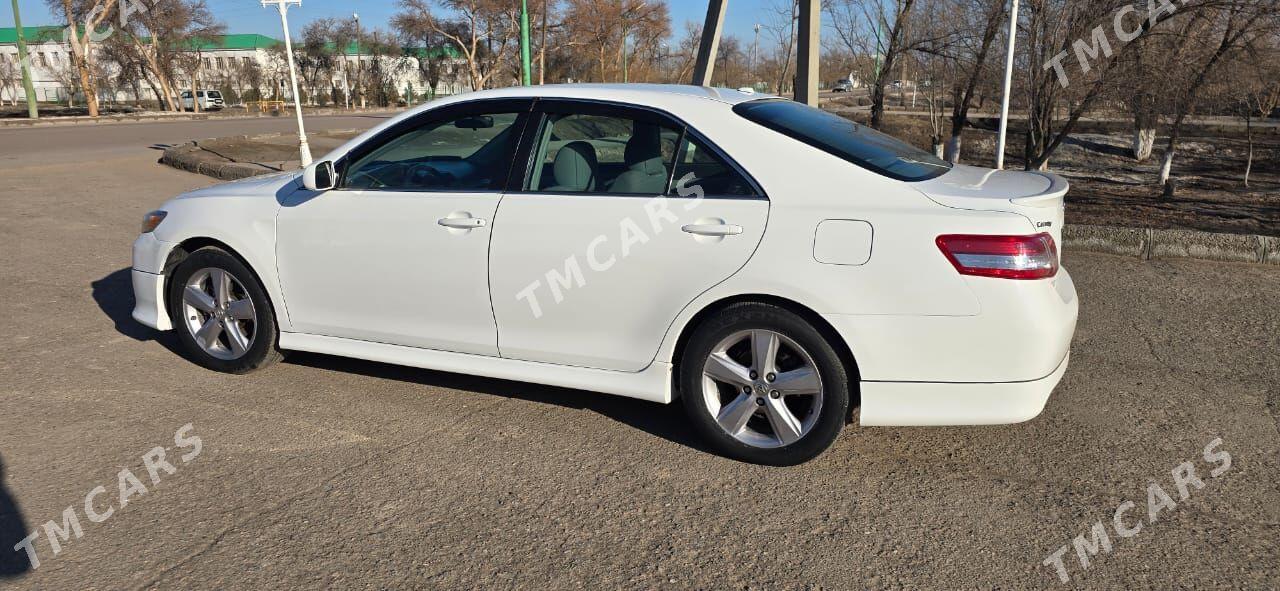 Toyota Camry 2011 - 200 000 TMT - Шабатский этрап - img 6