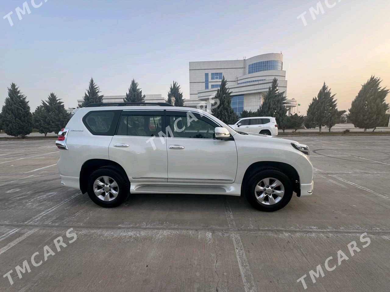 Toyota Land Cruiser Prado 2014 - 540 000 TMT - Туркменабат - img 8