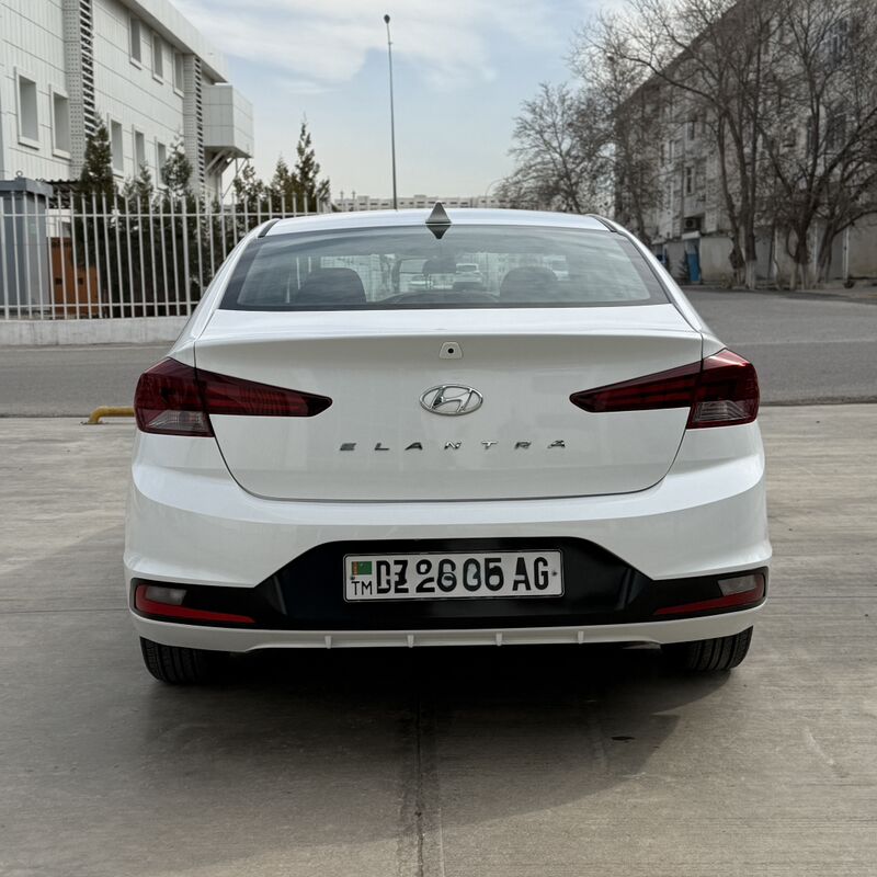 Hyundai Elantra 2019 - 205 000 TMT - Aşgabat - img 4