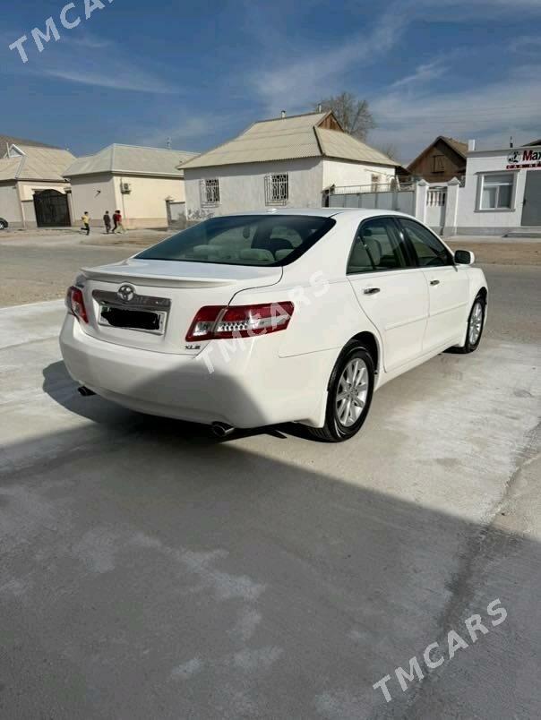 Toyota Camry 2010 - 190 000 TMT - Балканабат - img 5