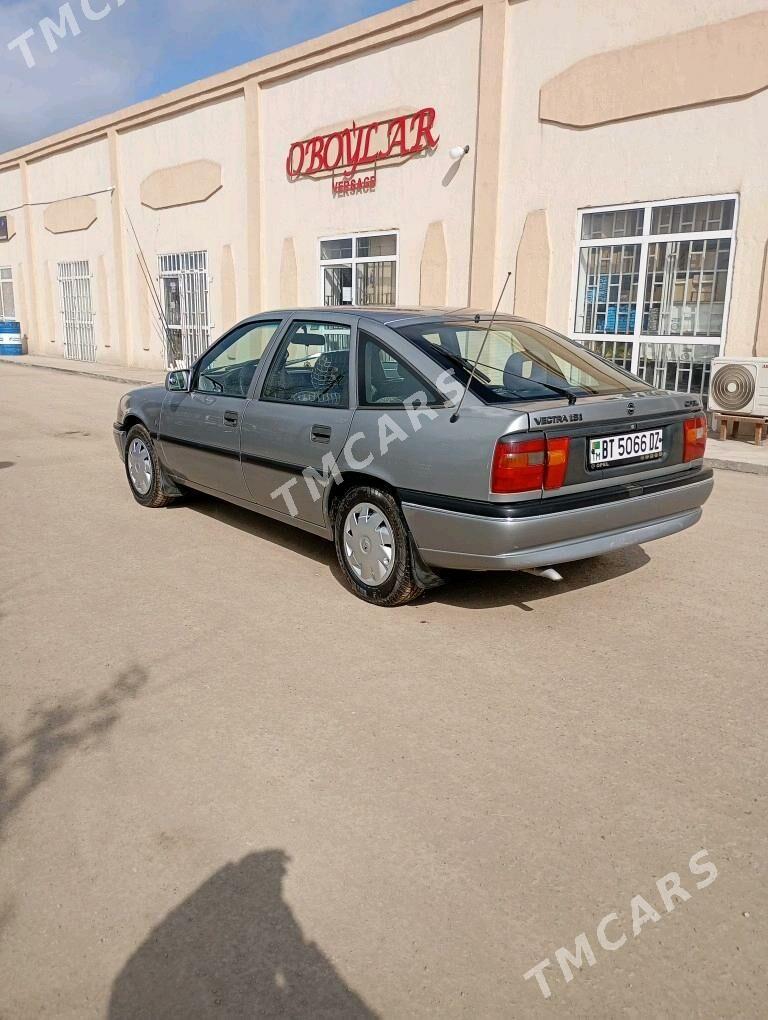 Opel Vectra 1994 - 40 000 TMT - Дашогуз - img 3