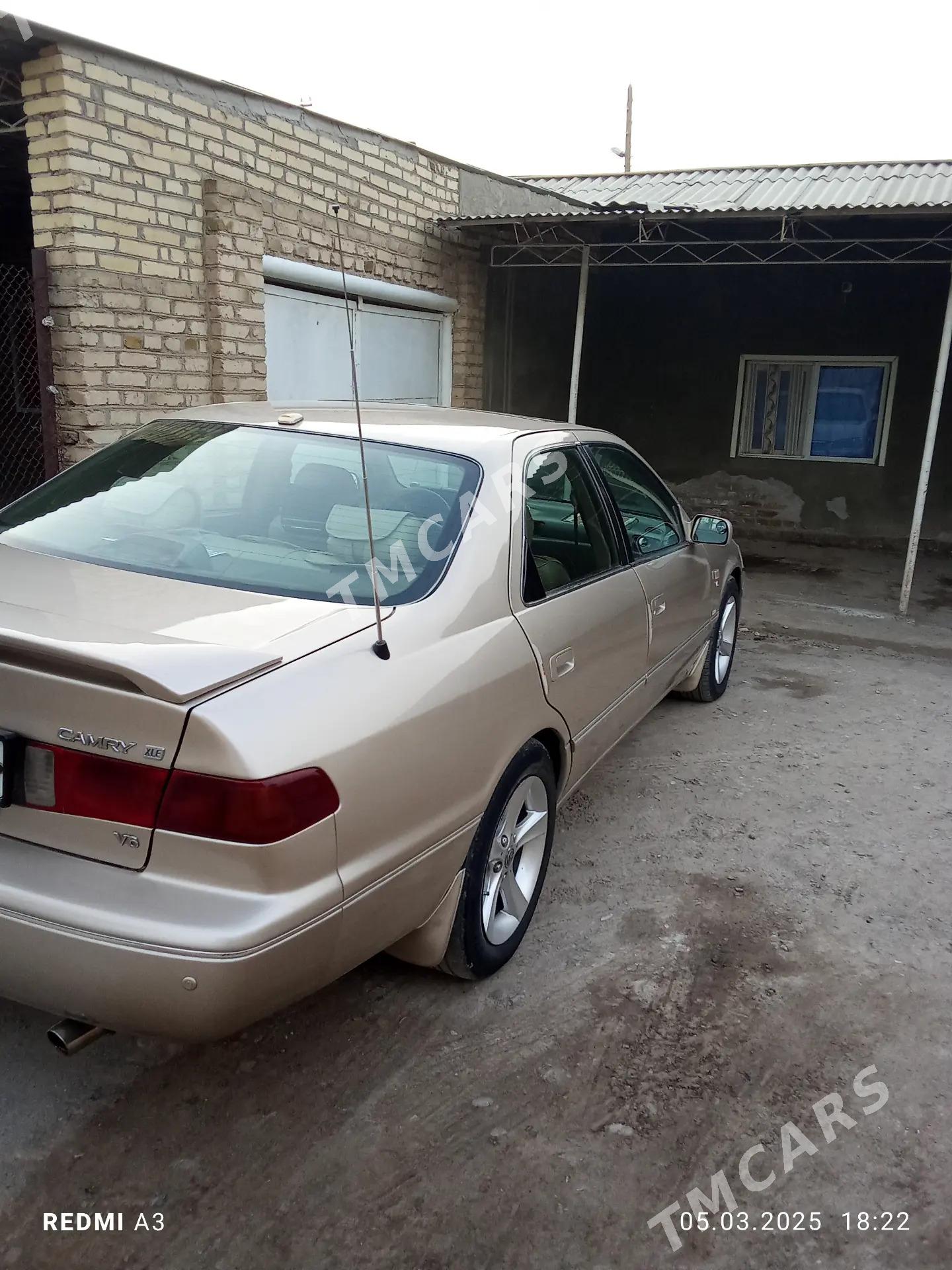 Toyota Camry 2001 - 145 000 TMT - Туркменабат - img 2