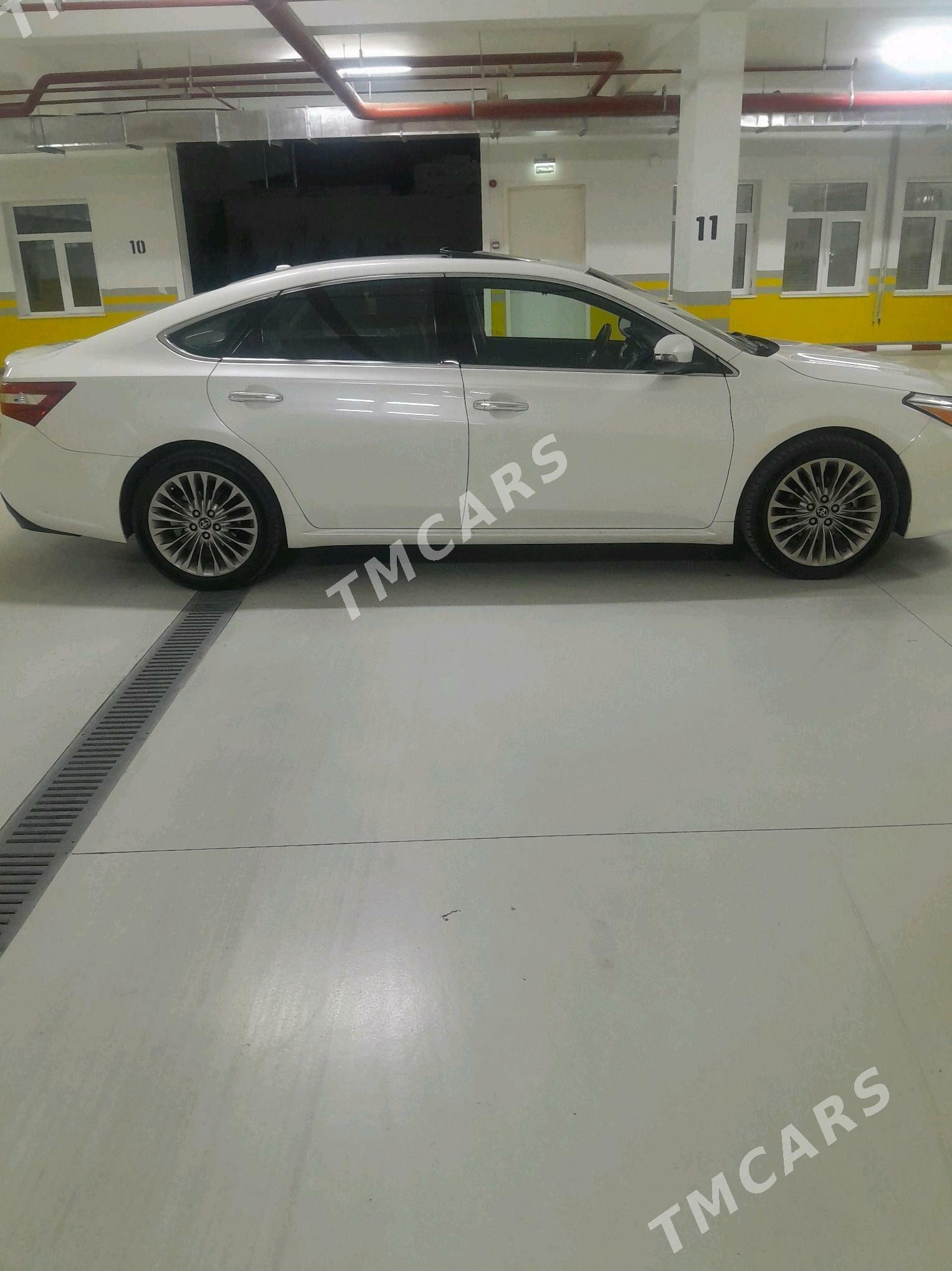 Toyota Avalon 2017 - 400 000 TMT - Бузмеин - img 7