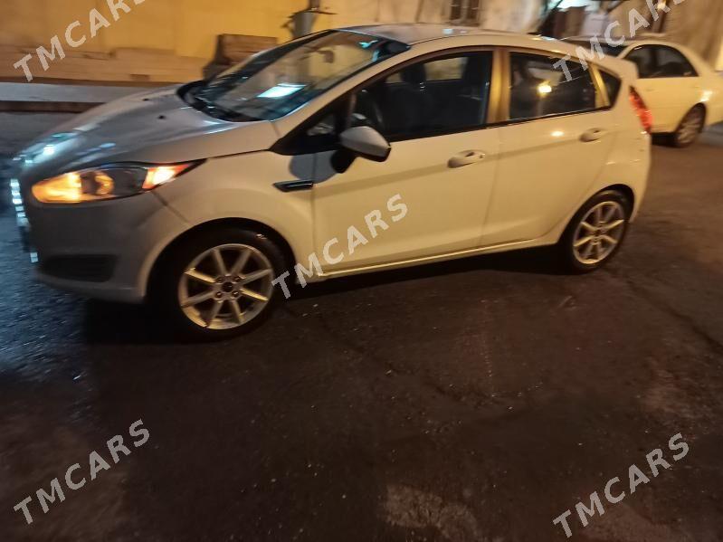 Ford Fiesta 2019 - 130 000 TMT - Aşgabat - img 4