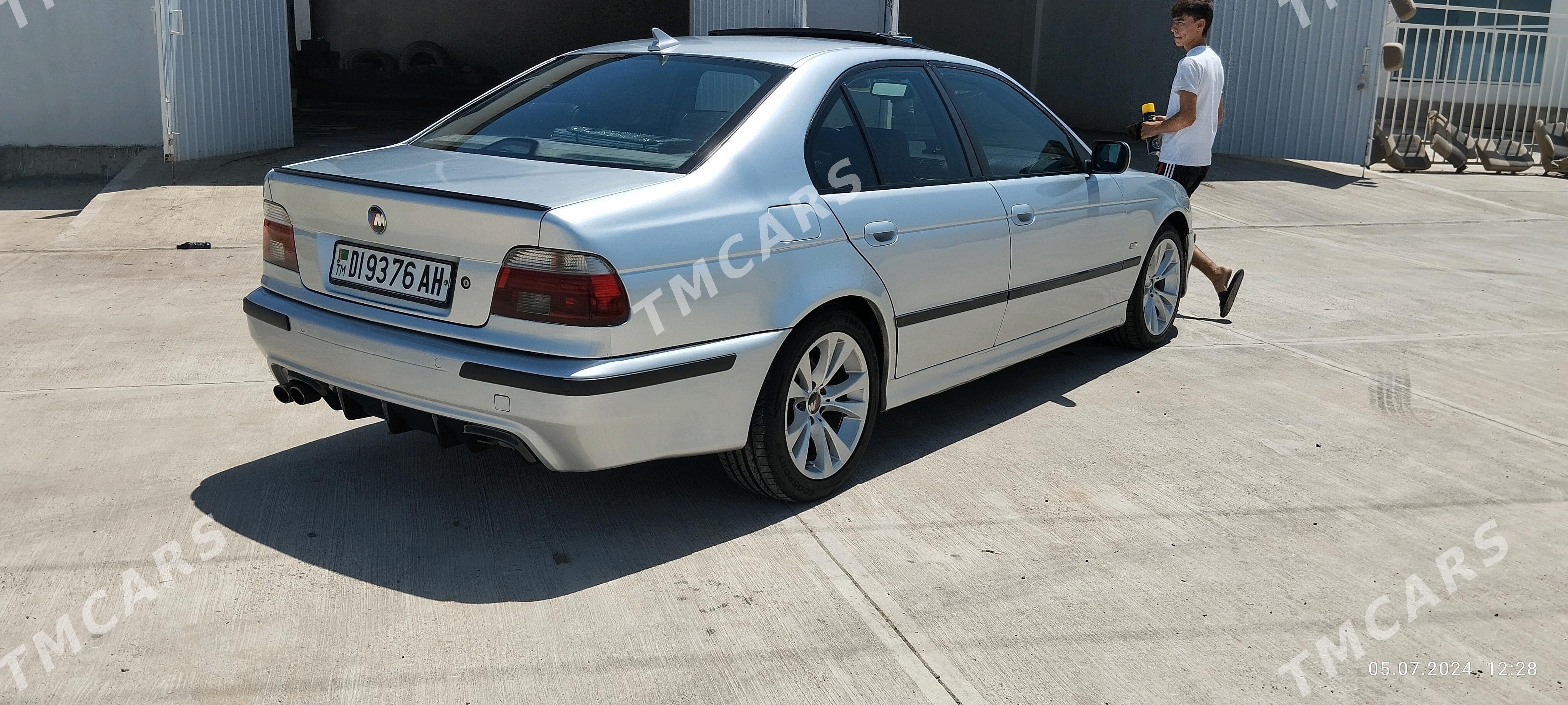 BMW E39 1998 - 90 000 TMT - Ашхабад - img 4