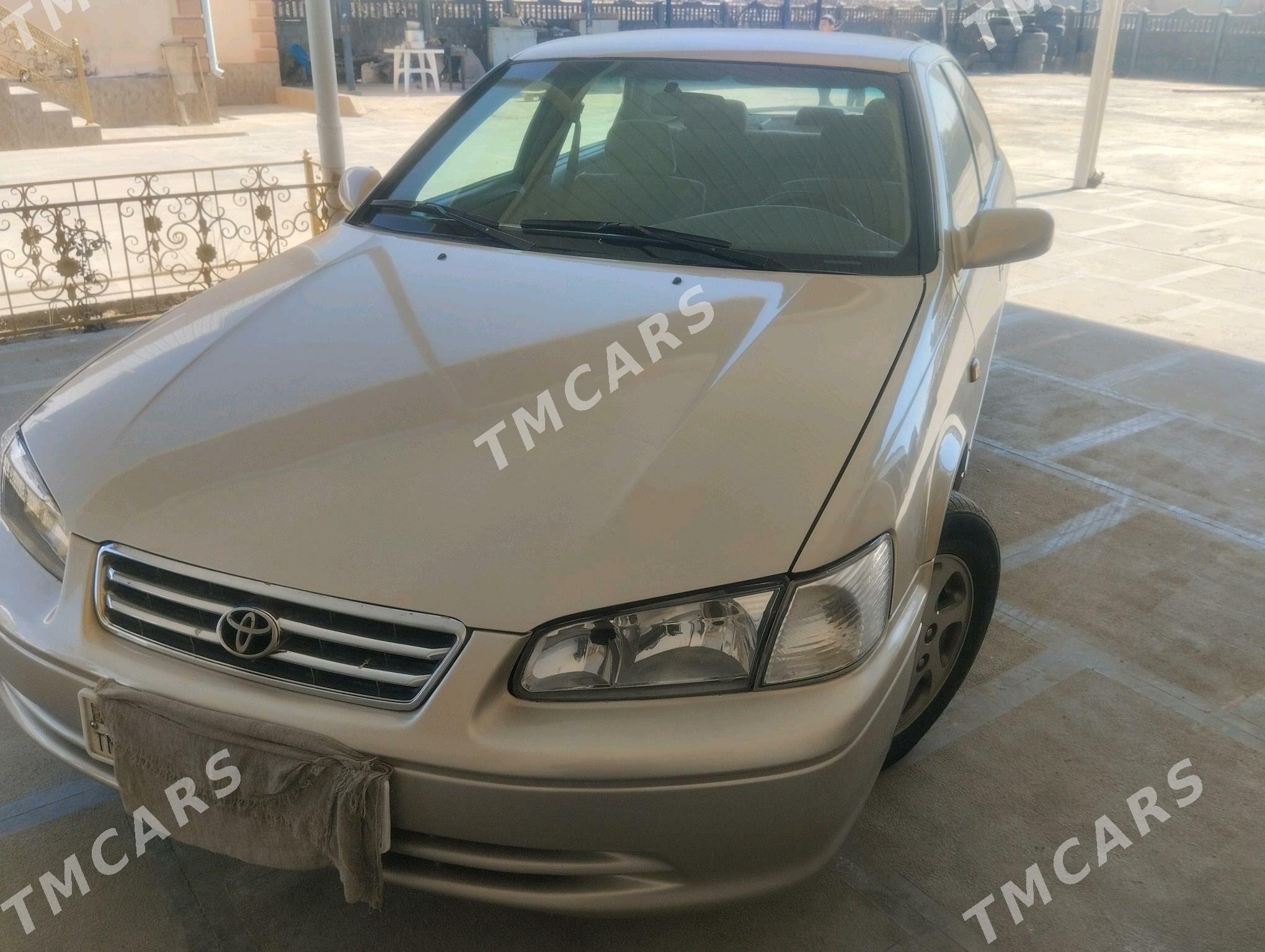 Toyota Camry 1999 - 118 000 TMT - Мары - img 2