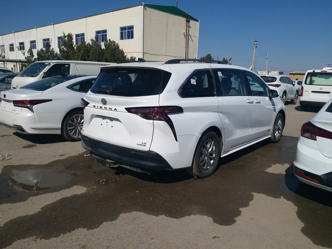 Toyota Sienna 2021 - 494 000 TMT - Мары - img 5