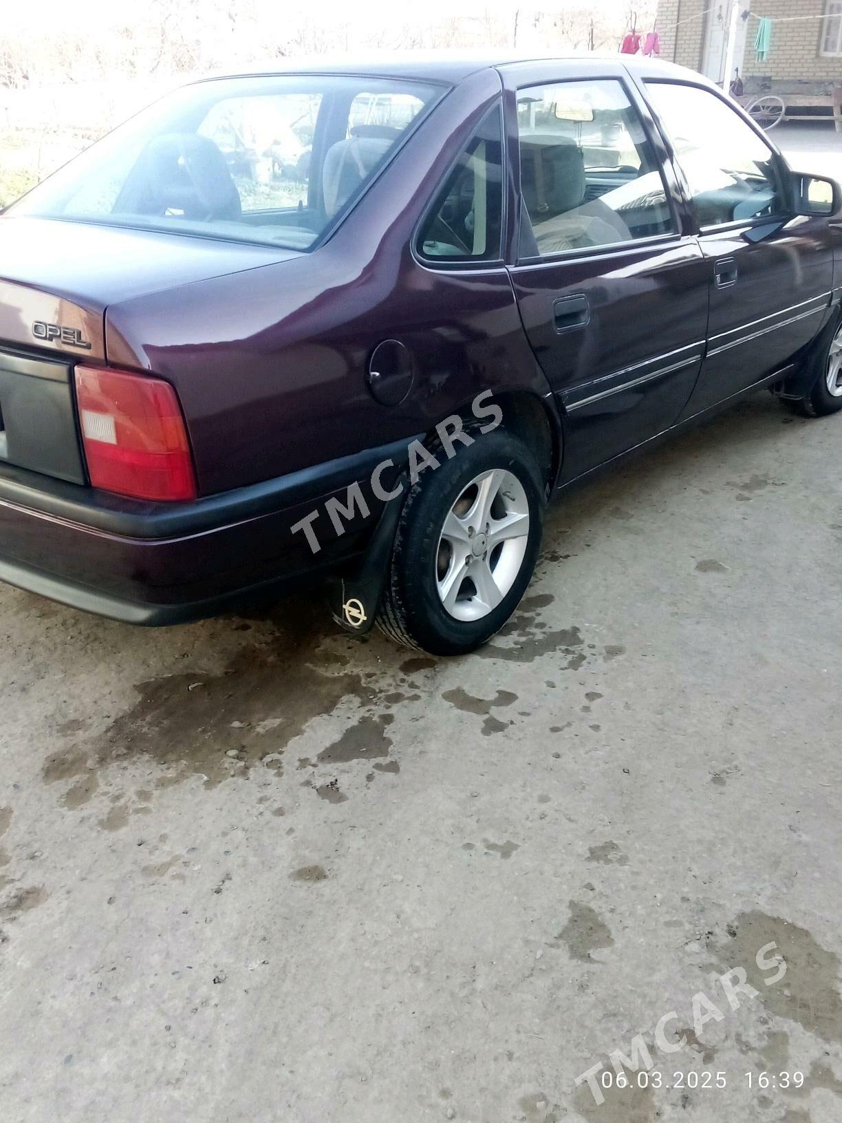 Opel Vectra 1991 - 38 000 TMT - Мары - img 3