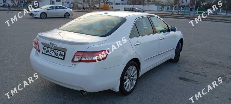 Toyota Camry 2010 - 174 000 TMT - Мир 8 - img 3