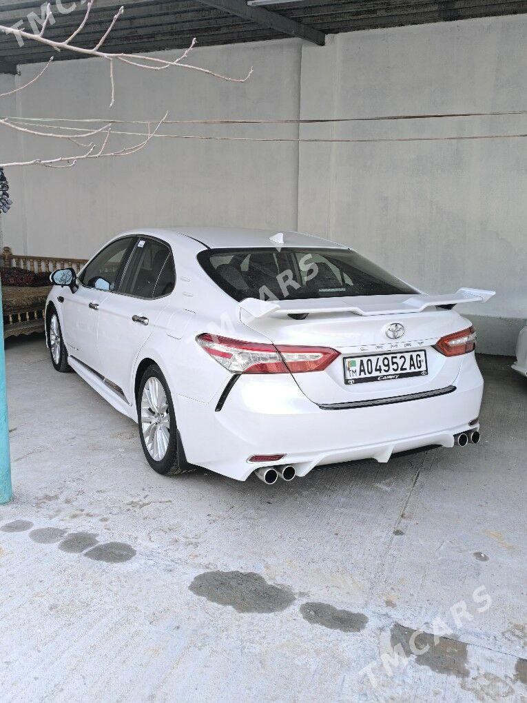 Toyota Camry 2019 - 270 000 TMT - Aşgabat - img 3