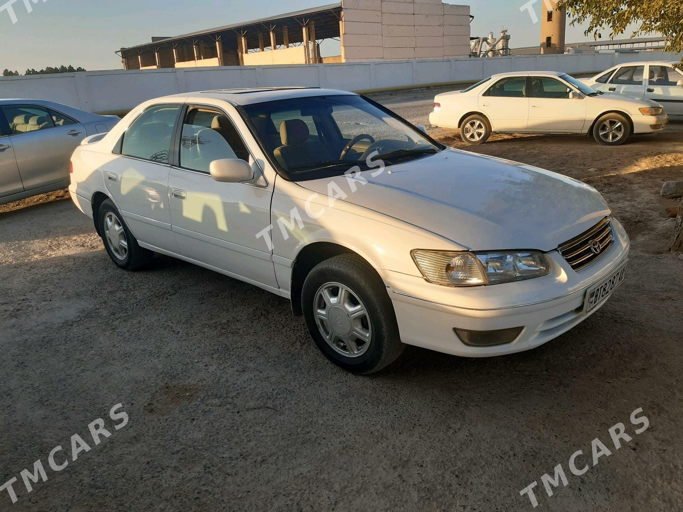 Toyota Camry 2000 - 85 000 TMT - Tejen - img 3