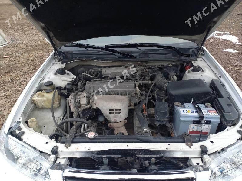 Toyota Camry 2000 - 130 000 TMT - Köneürgenç - img 7