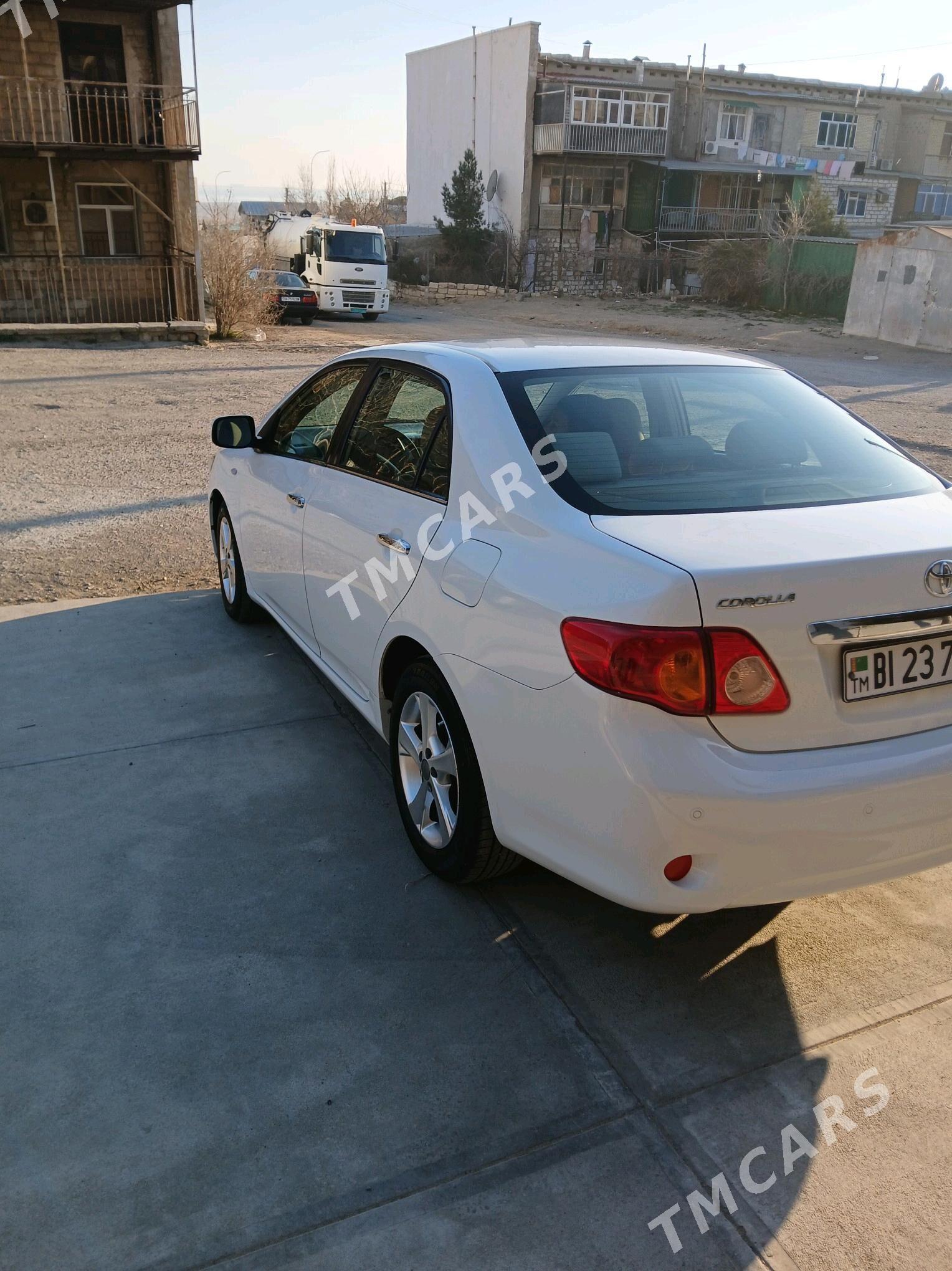 Toyota Corolla 2010 - 150 000 TMT - Туркменбаши - img 3