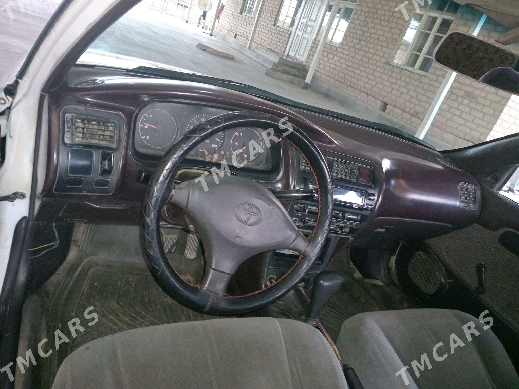 Toyota Corolla 1993 - 50 000 TMT - Sakarçäge - img 3