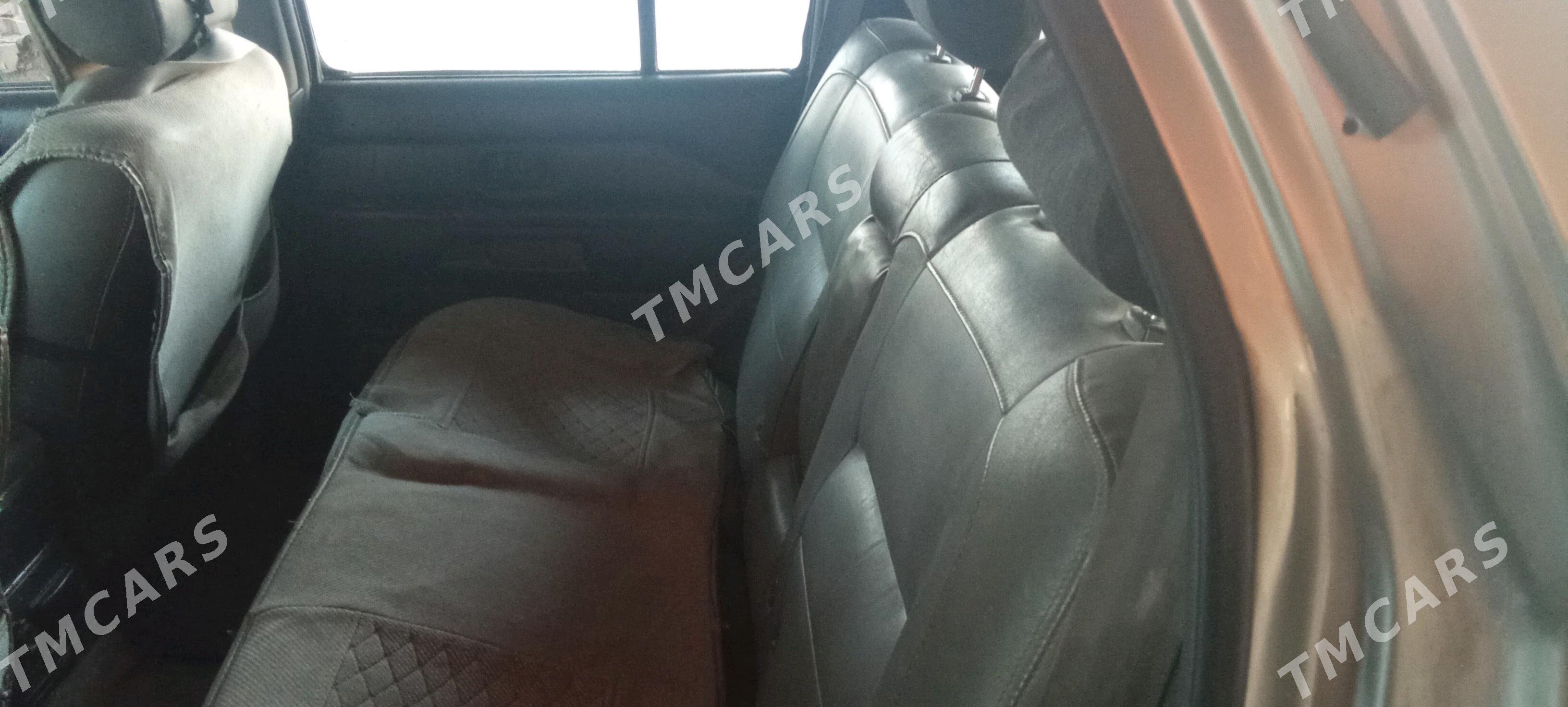 Infiniti QX4 1999 - 100 000 TMT - Гороглы (Тагта) - img 5