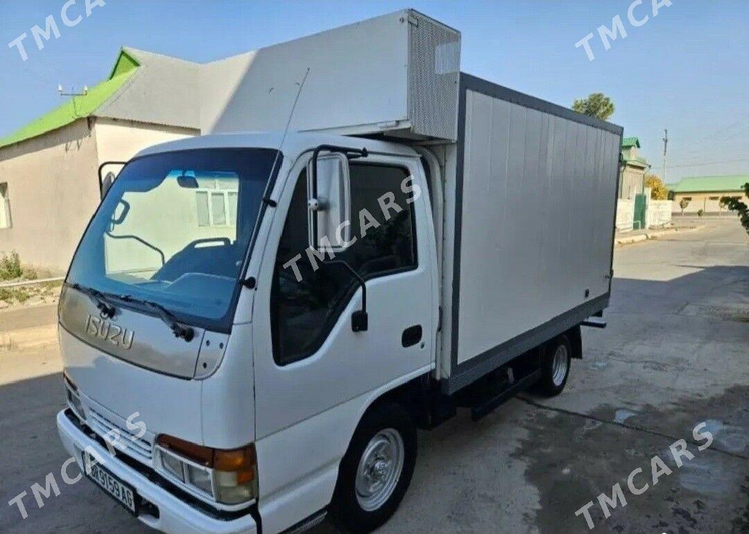Isuzu Elf 2002 - 189 000 TMT - Ашхабад - img 4