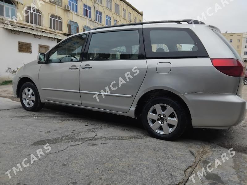 Toyota Sienna 2004 - 150 000 TMT - Baýramaly - img 2