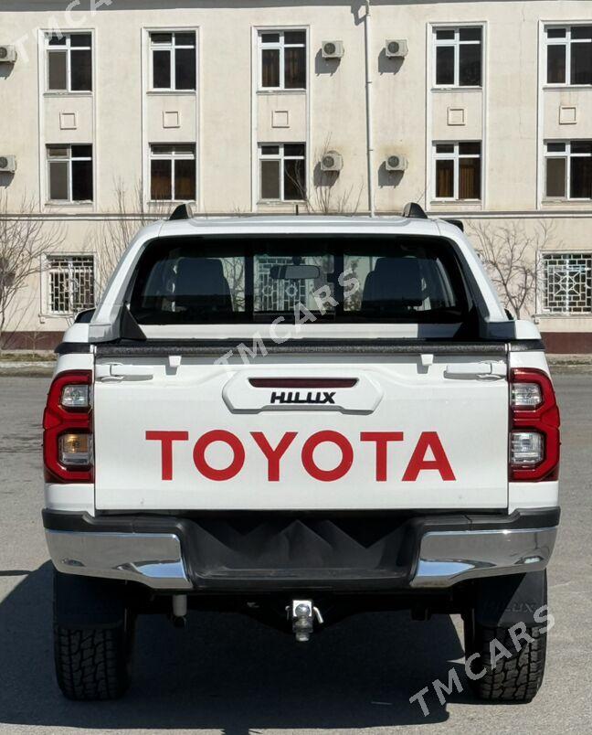 Toyota Hilux 2019 - 450 000 TMT - Aşgabat - img 3