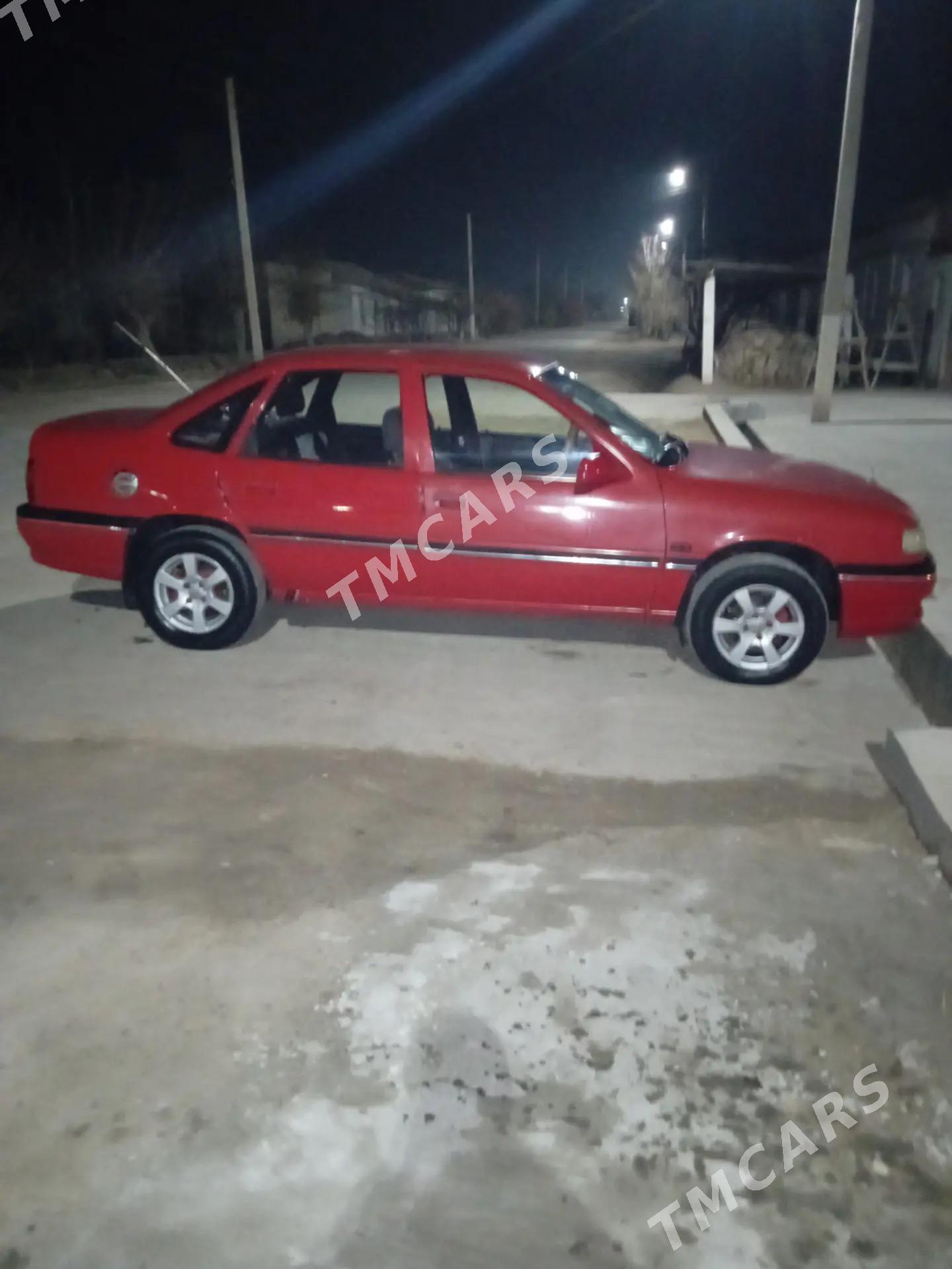 Opel Vectra 1992 - 30 000 TMT - Saýat - img 2