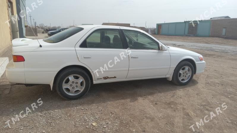 Toyota Camry 1999 - 98 000 TMT - Керки - img 2