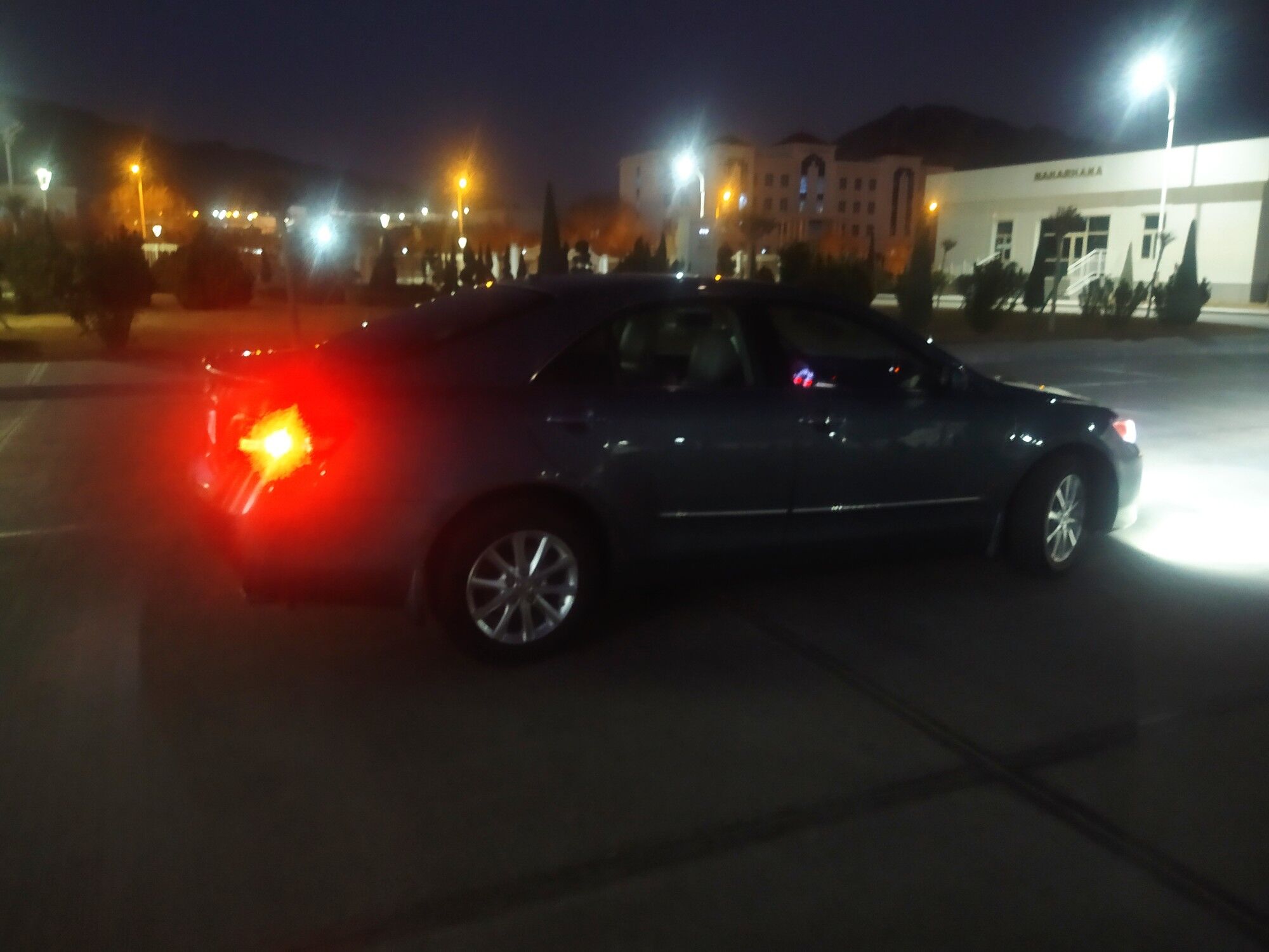 Toyota Camry 2011 - 193 000 TMT - Балканабат - img 5