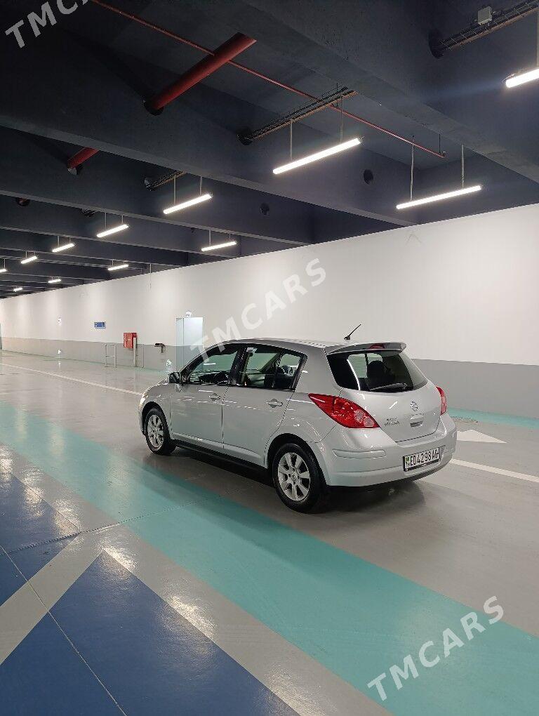 Nissan Versa 2011 - 123 000 TMT - Бузмеин - img 3