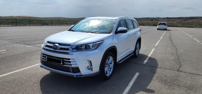 Toyota Highlander 2019 - 686 000 TMT - Ашхабад - img 2