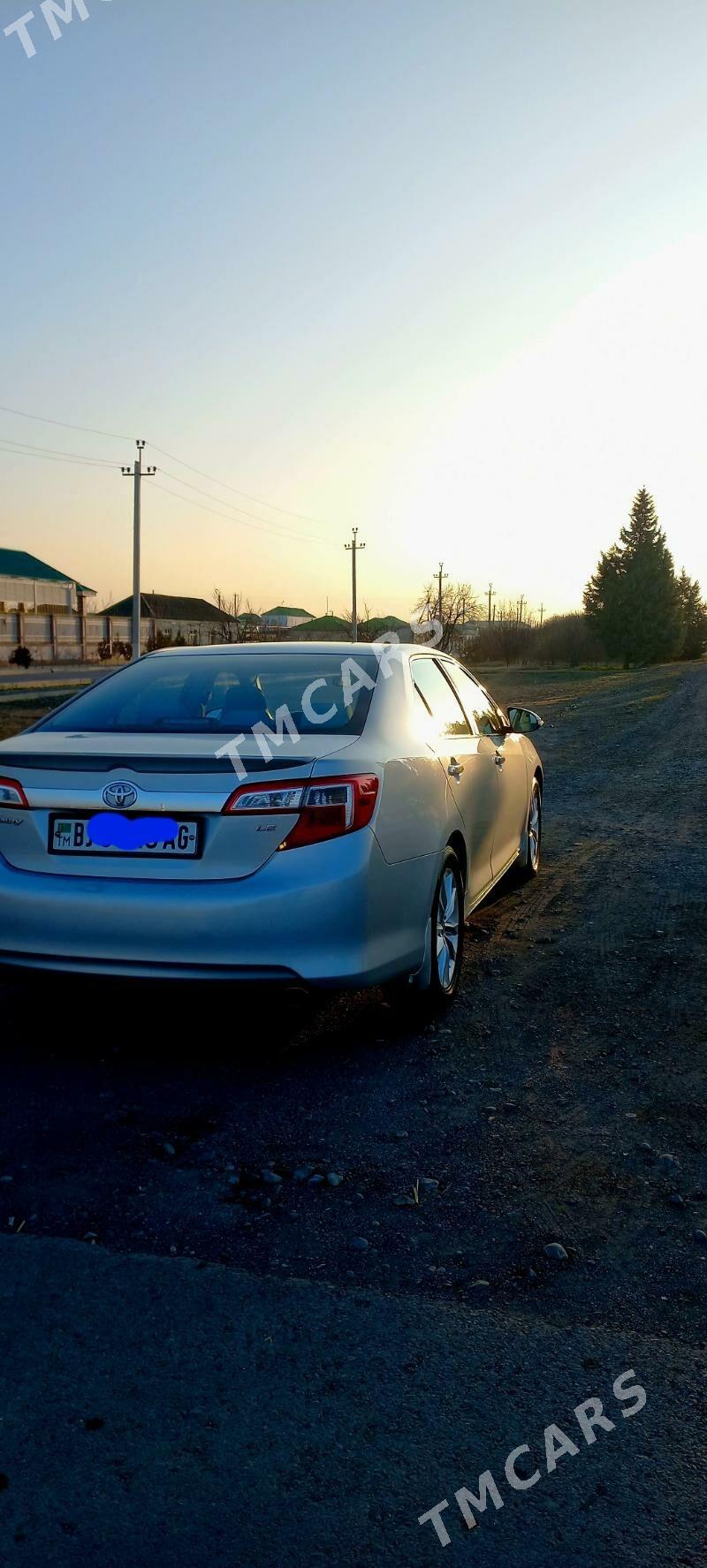 Toyota Camry 2012 - 200 000 TMT - Ашхабад - img 8