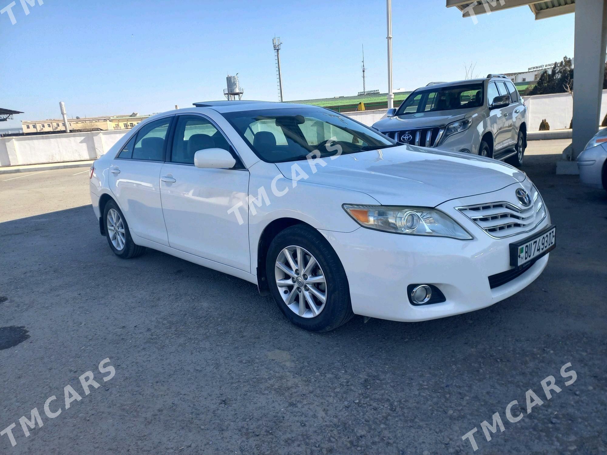 Toyota Camry 2011 - 250 000 TMT - Дашогуз - img 2