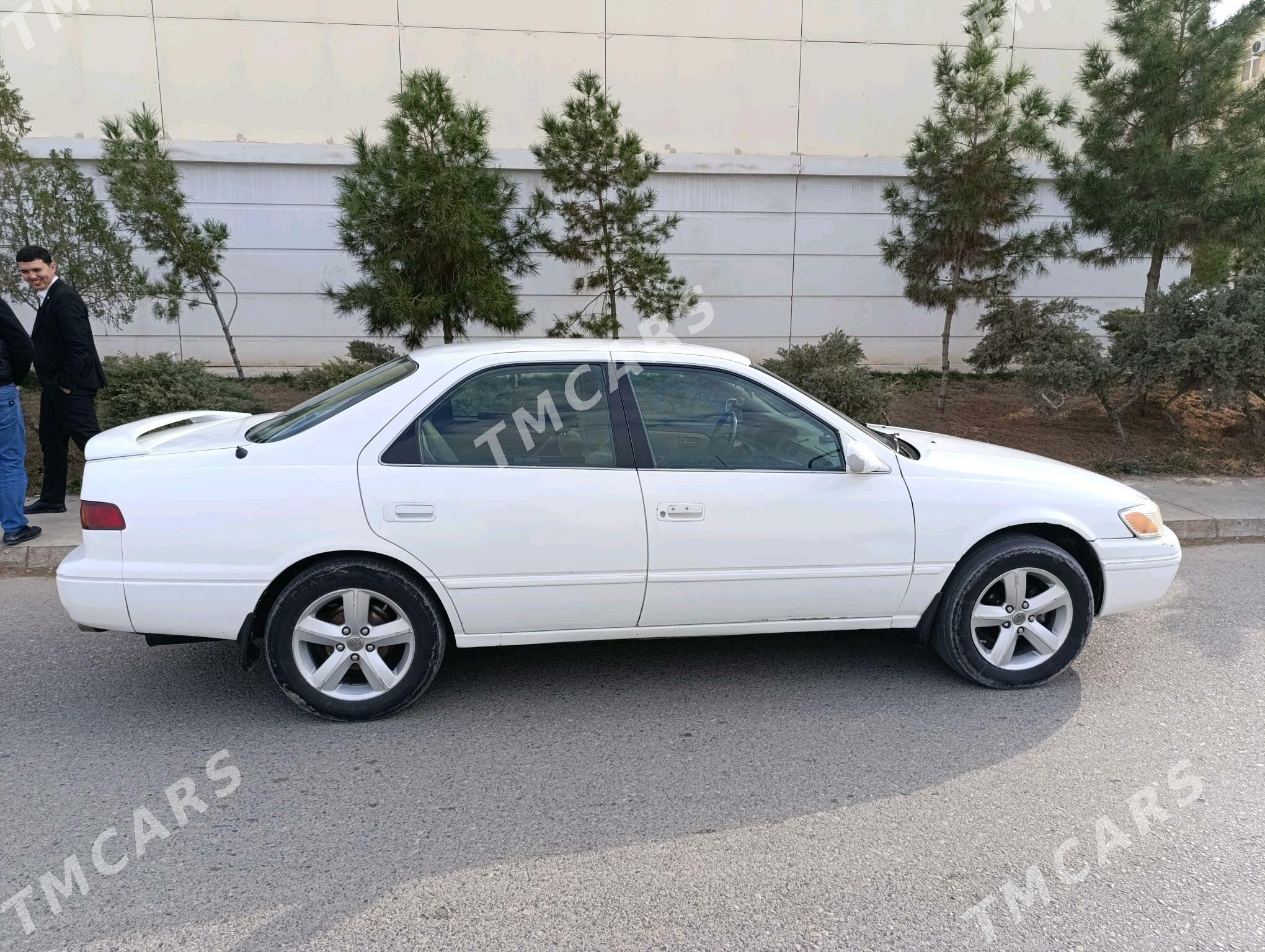 Toyota Camry 1998 - 105 000 TMT - Мары - img 3