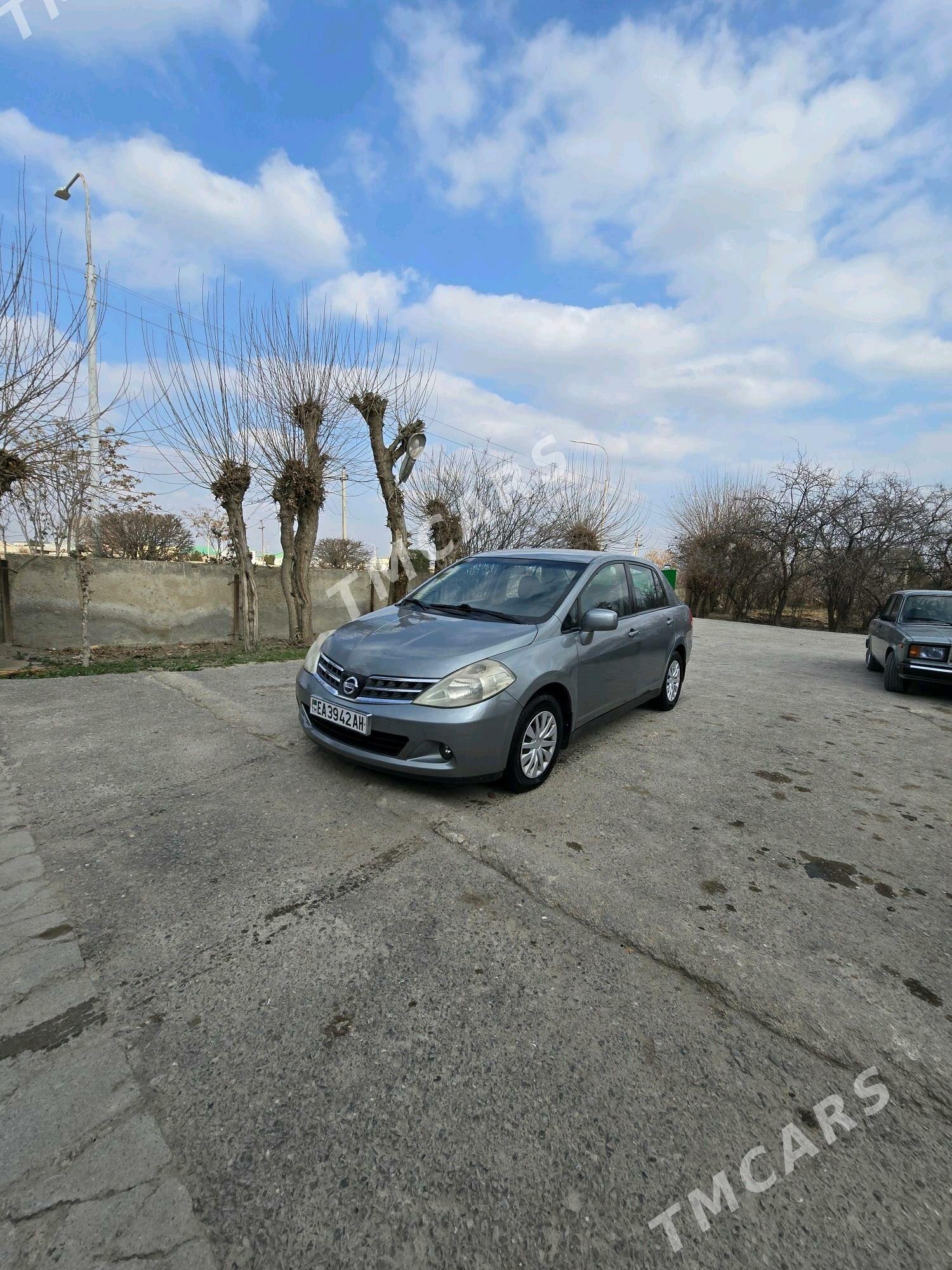 Nissan Versa 2010 - 90 000 TMT - Bäherden - img 2