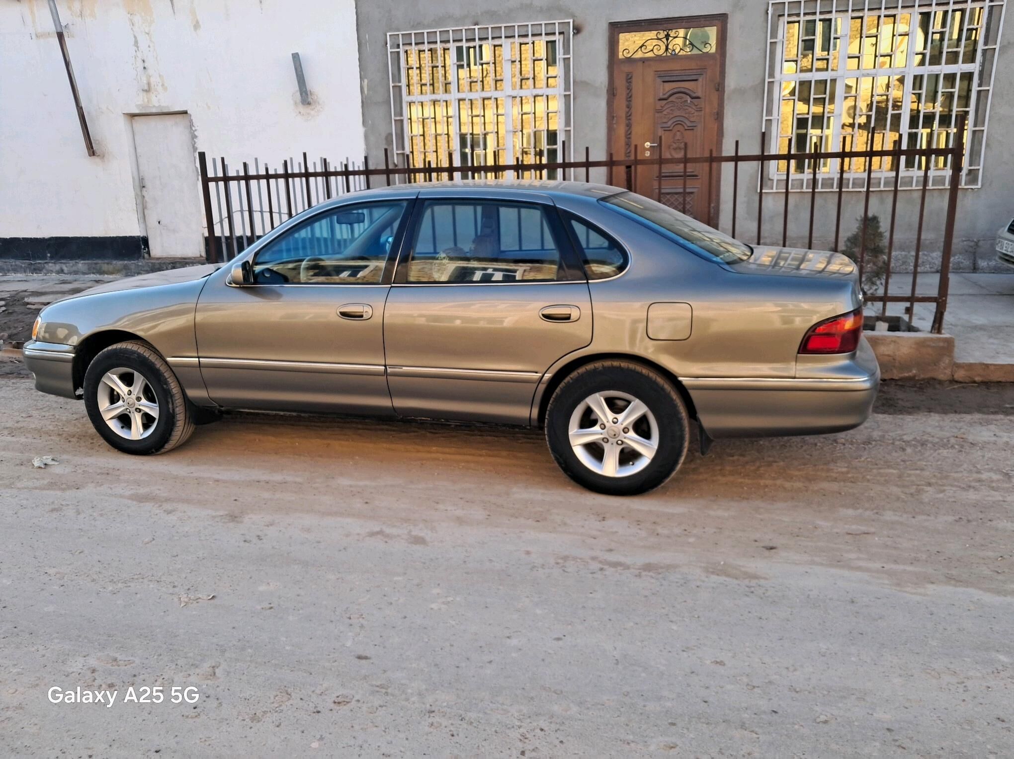 Toyota Avalon 1998 - 130 000 TMT - Болдумсаз - img 6