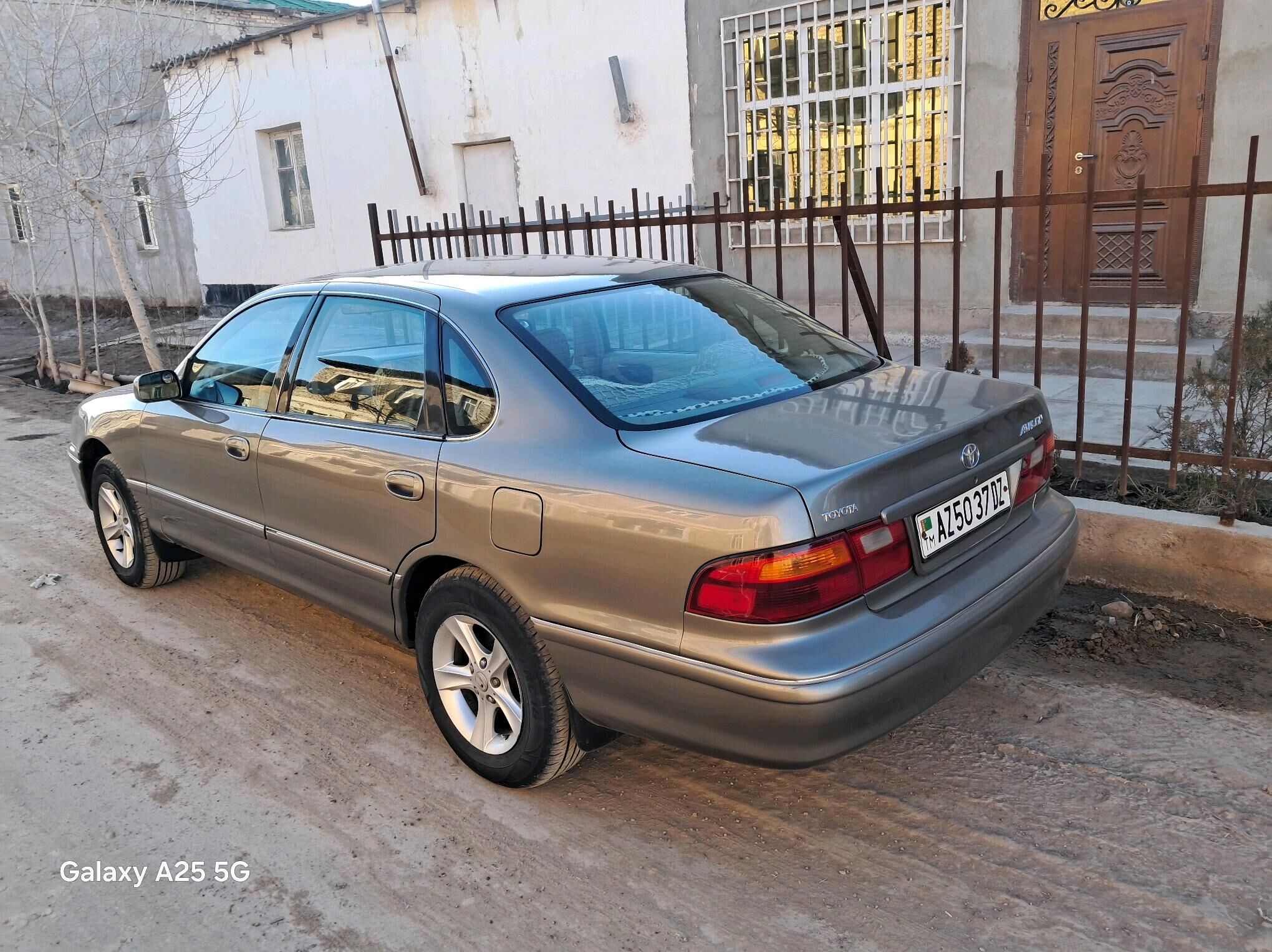 Toyota Avalon 1998 - 130 000 TMT - Болдумсаз - img 8