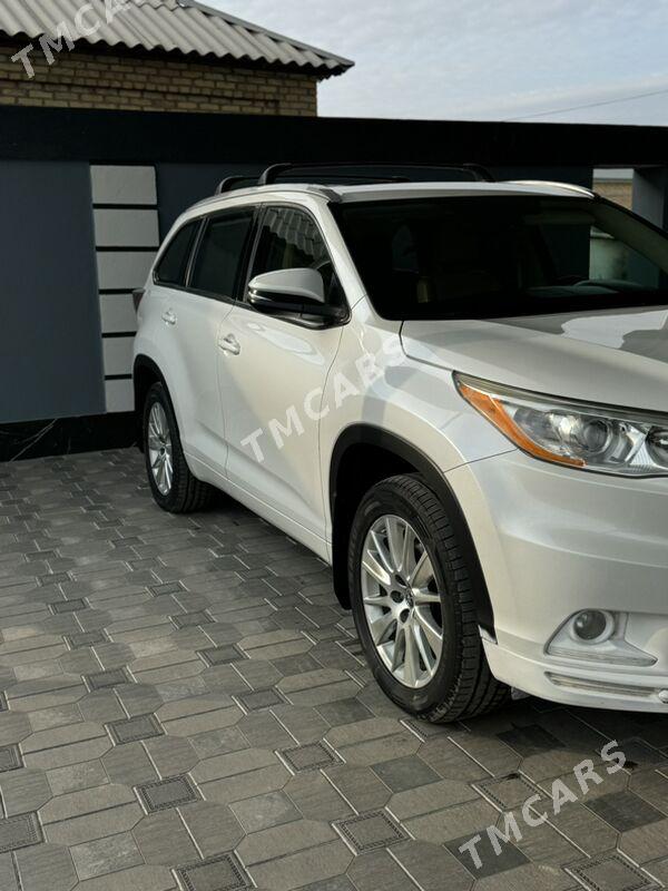 Toyota Highlander 2016 - 625 000 TMT - Мары - img 6