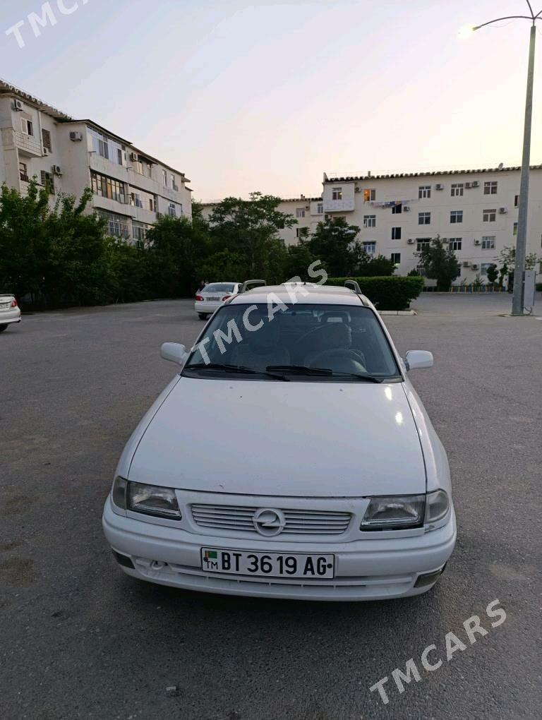 Opel Astra 1996 - 35 000 TMT - Чоганлы - img 2