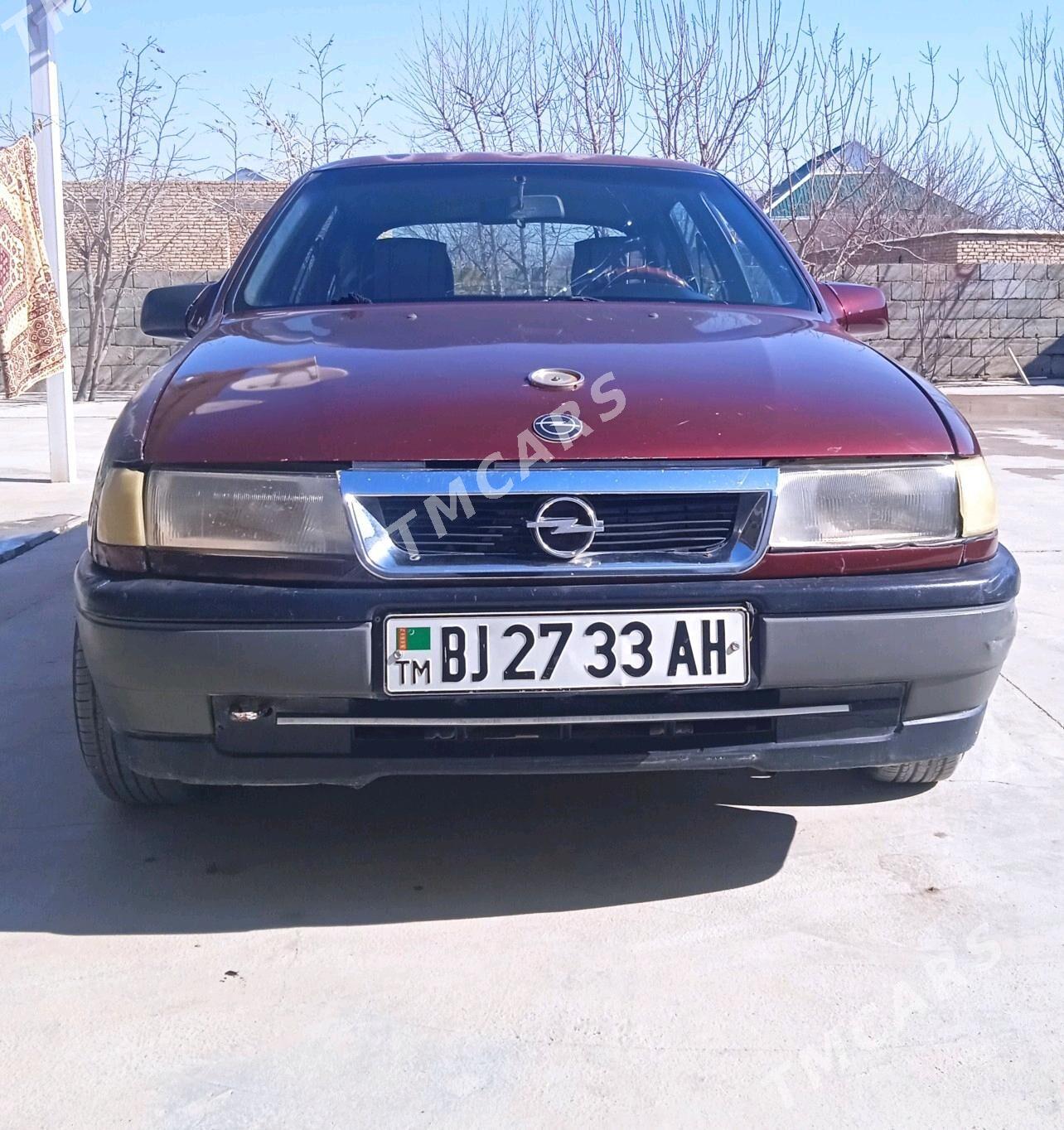 Opel Vectra 1993 - 22 000 TMT - Kaka - img 3