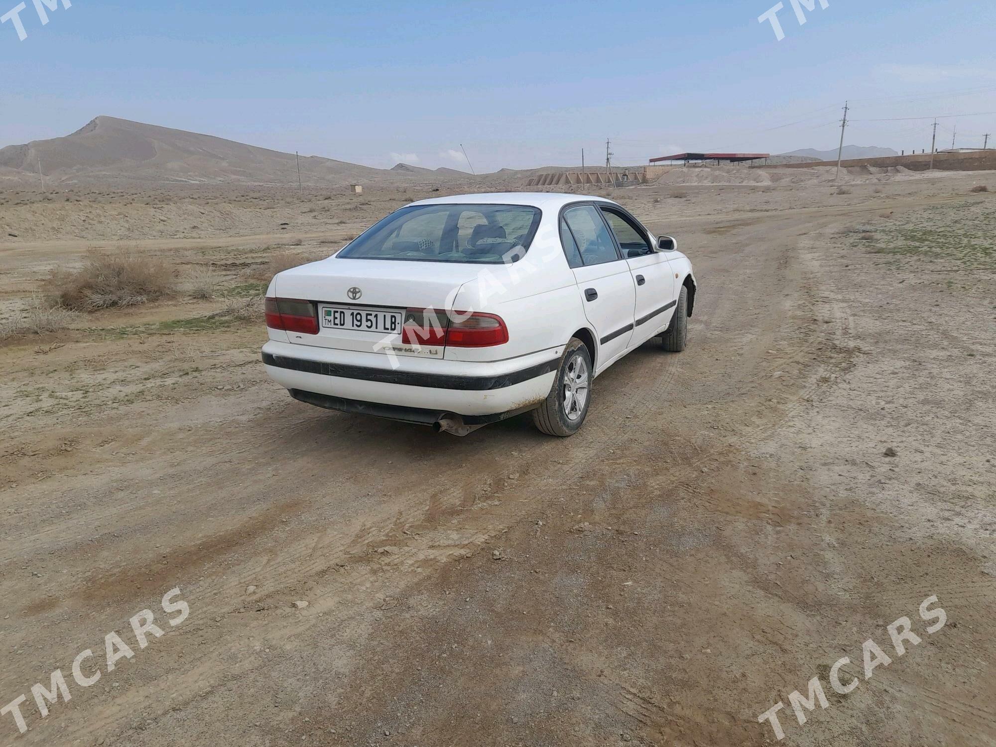 Toyota Carina 1995 - 55 000 TMT - Köýtendag - img 4