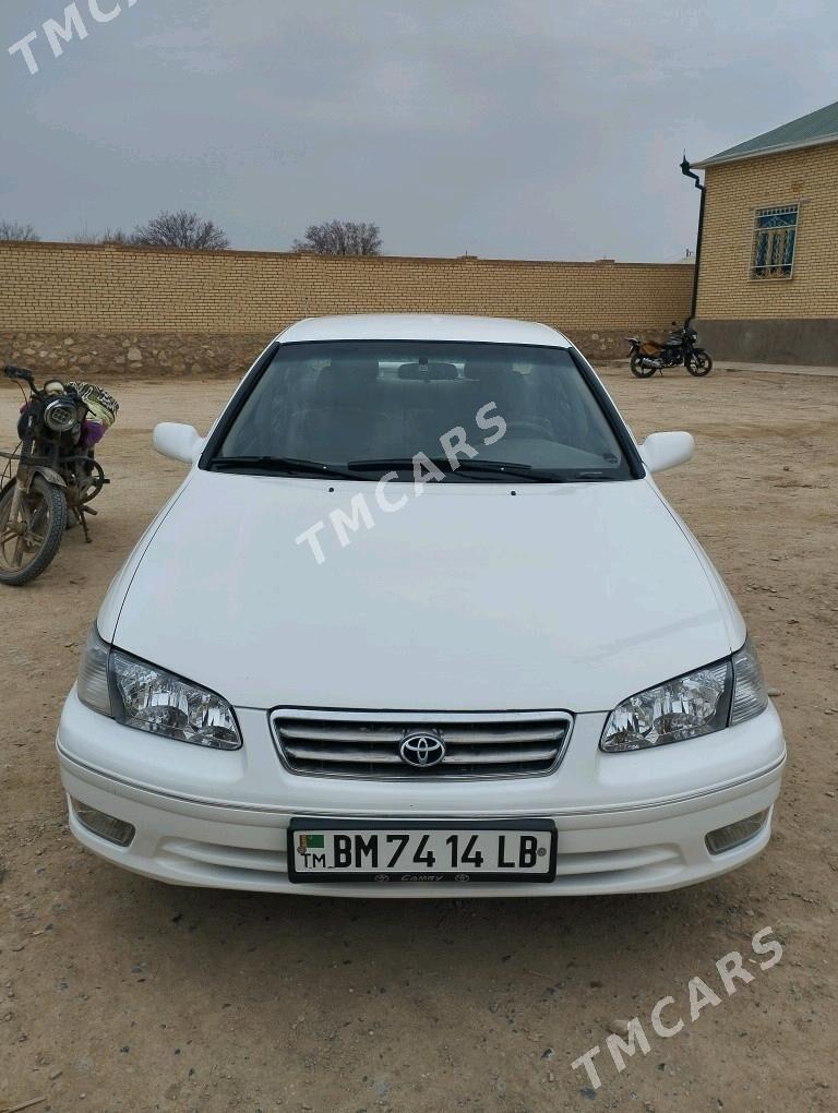 Toyota Camry 2000 - 115 000 TMT - Ходжамбаз - img 2